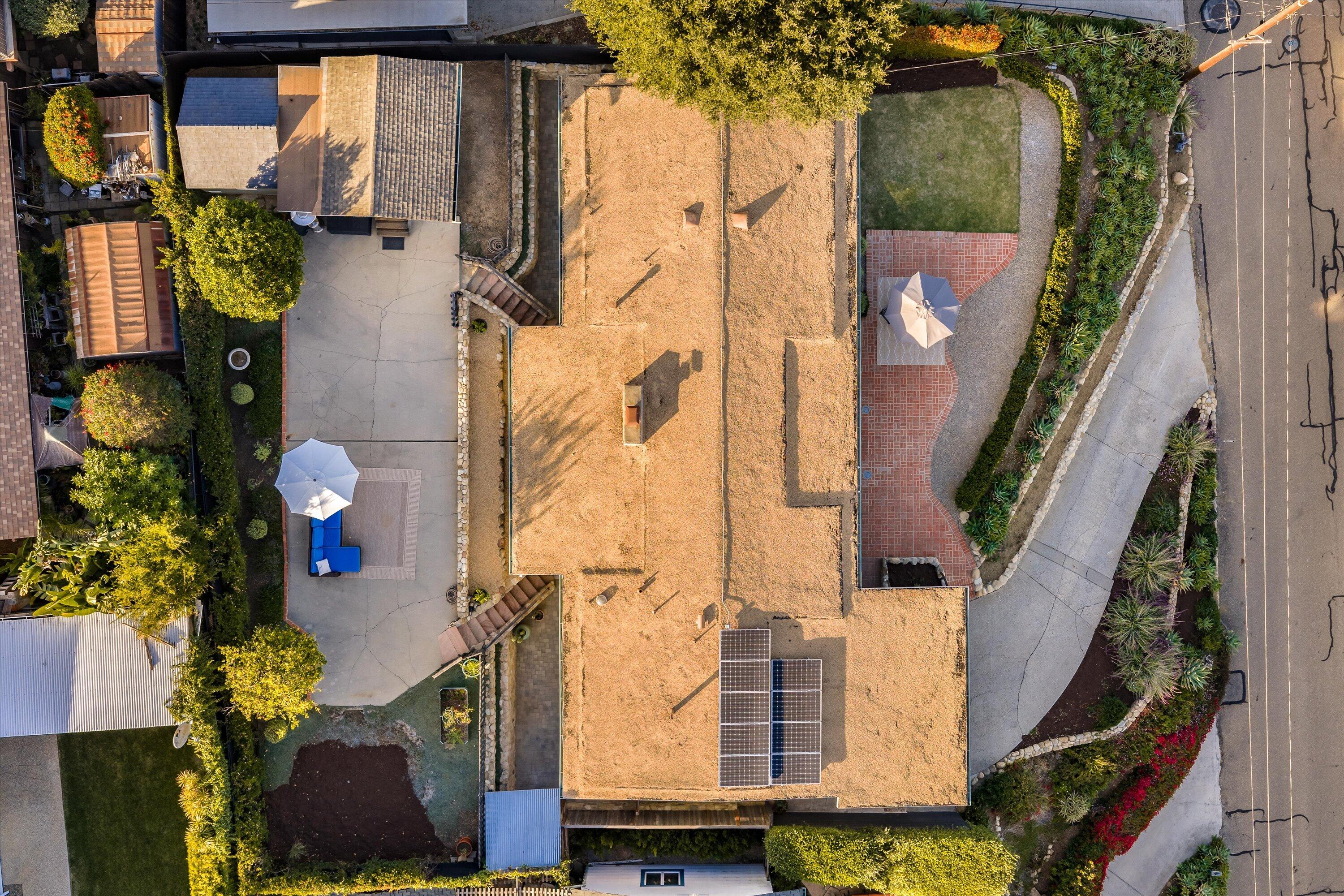 2669 Montrose Place