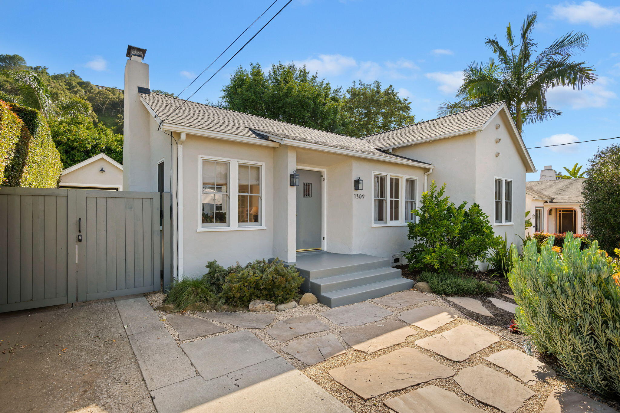 1309 Robbins Street