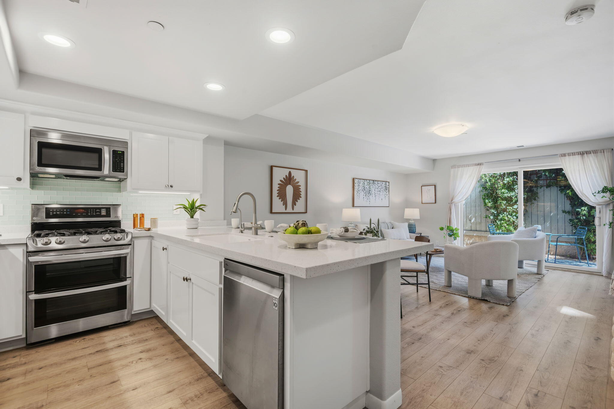 633 W Ortega Street Apt D