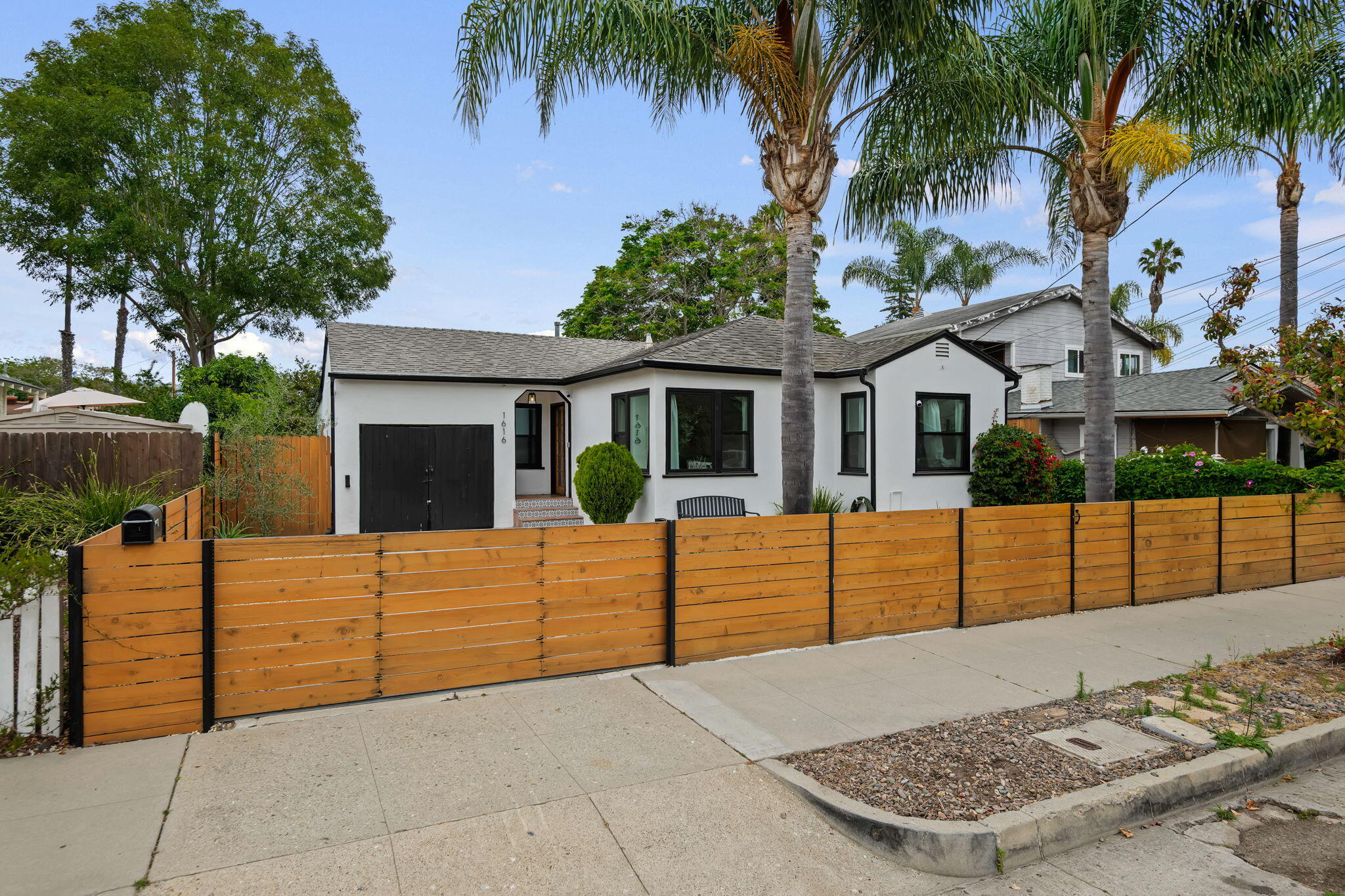 1616 Villa Avenue
