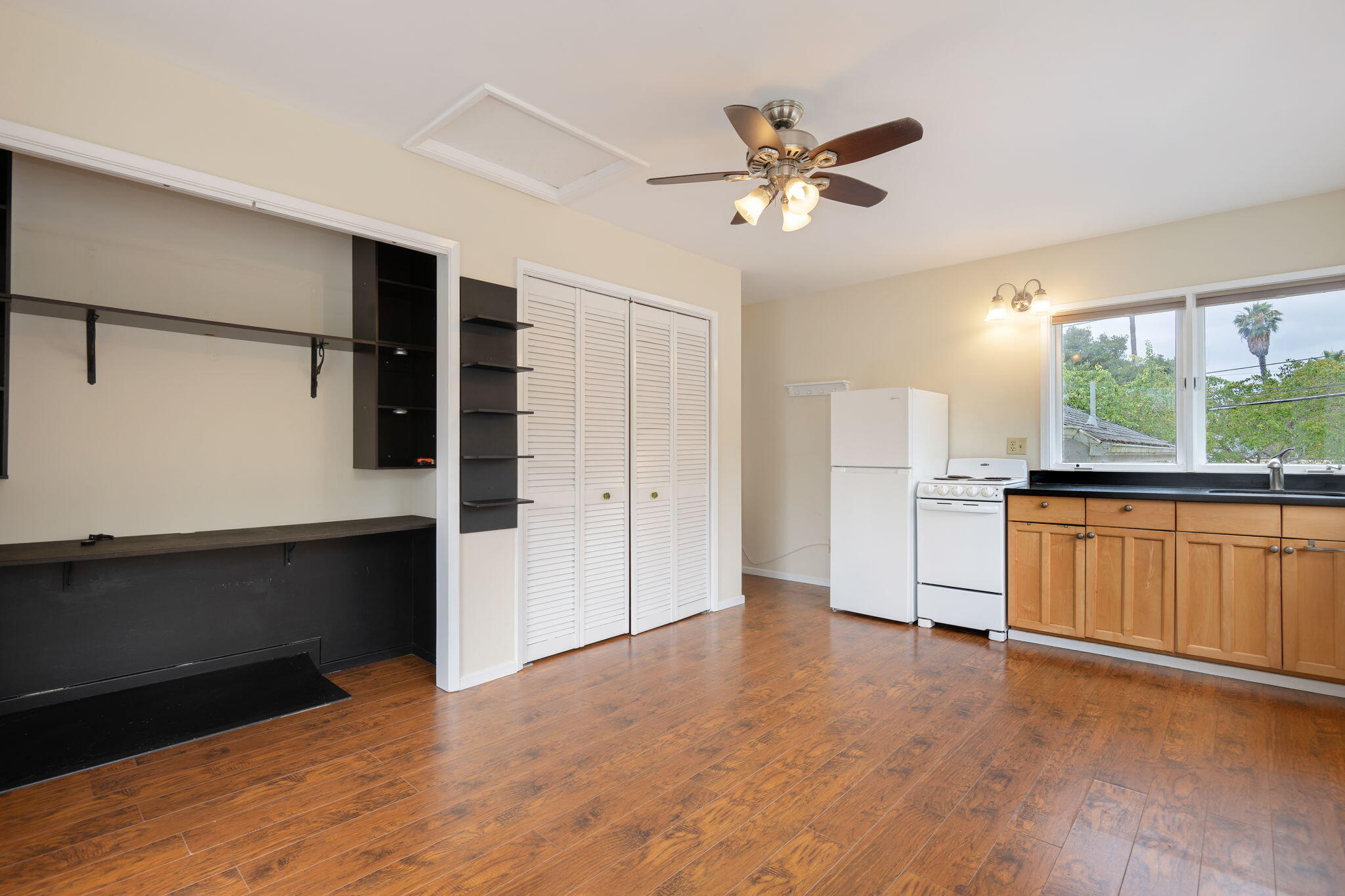 613 Coronel Place