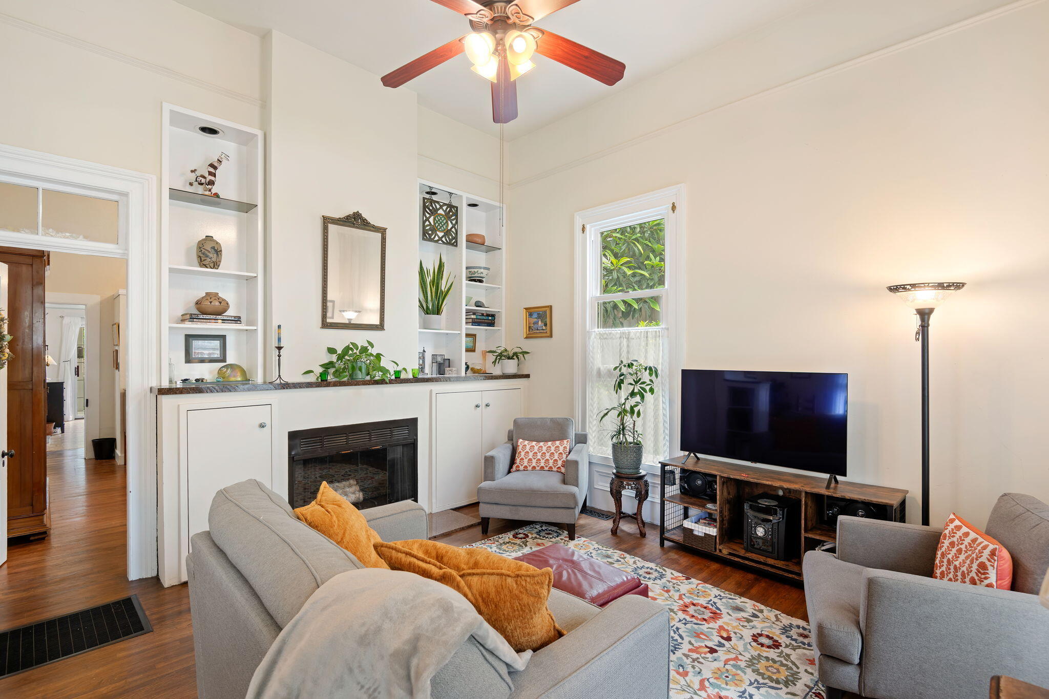 613 Coronel Place