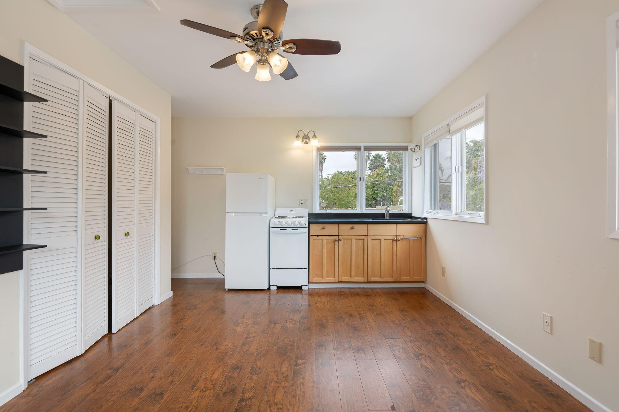 613 Coronel Place