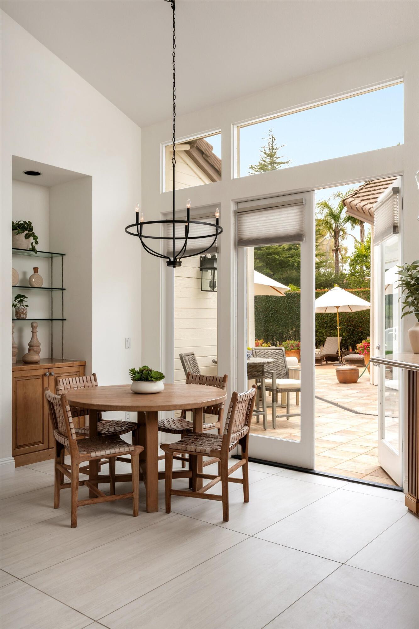 1024 Diamond Crest Court