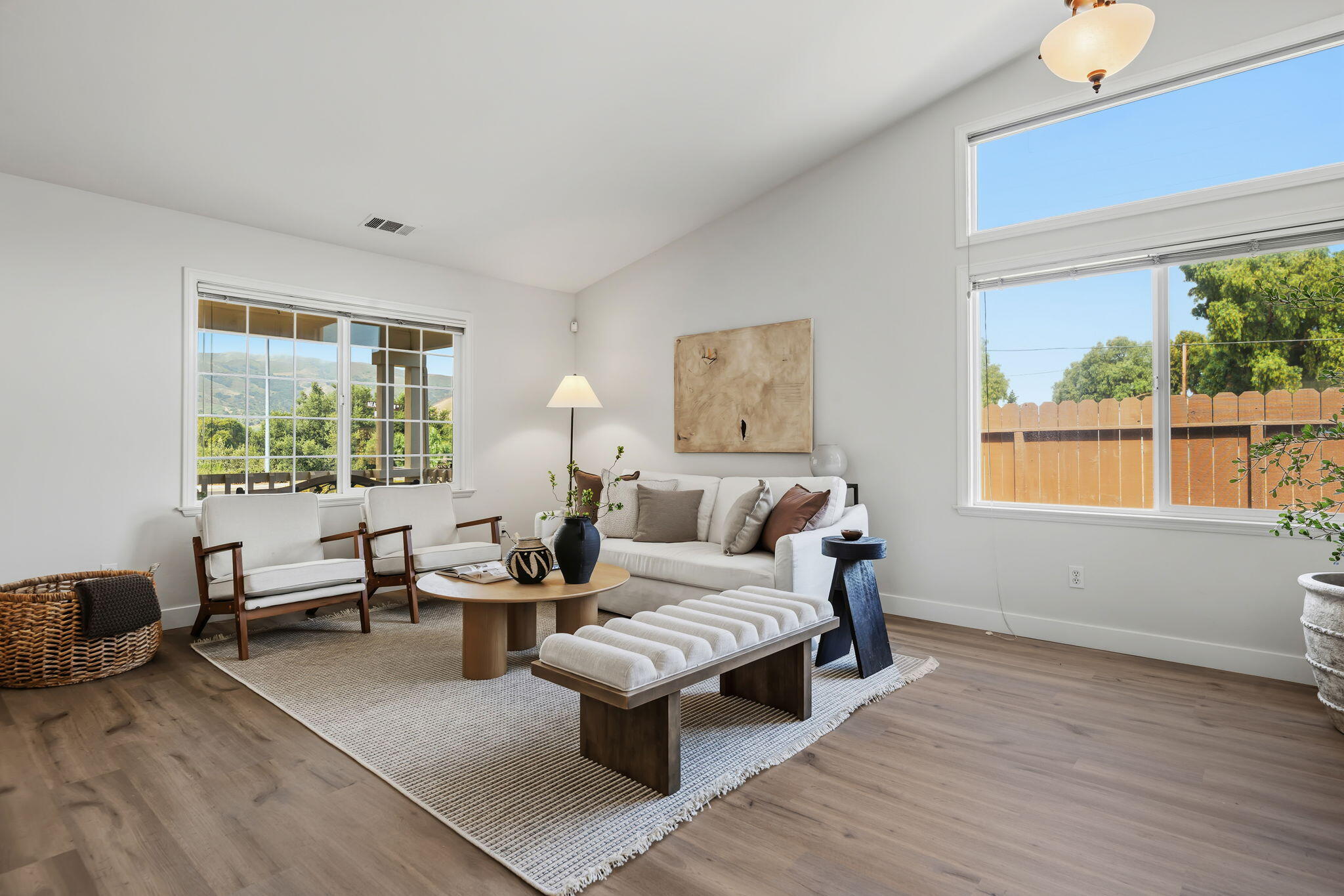 595 Meadow View Drive