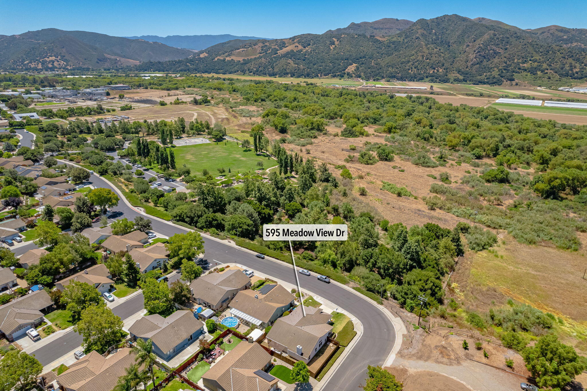595 Meadow View Drive