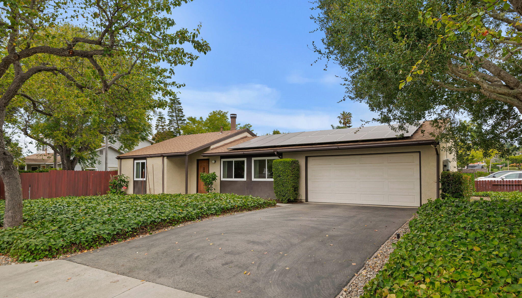 325 Palisades Drive