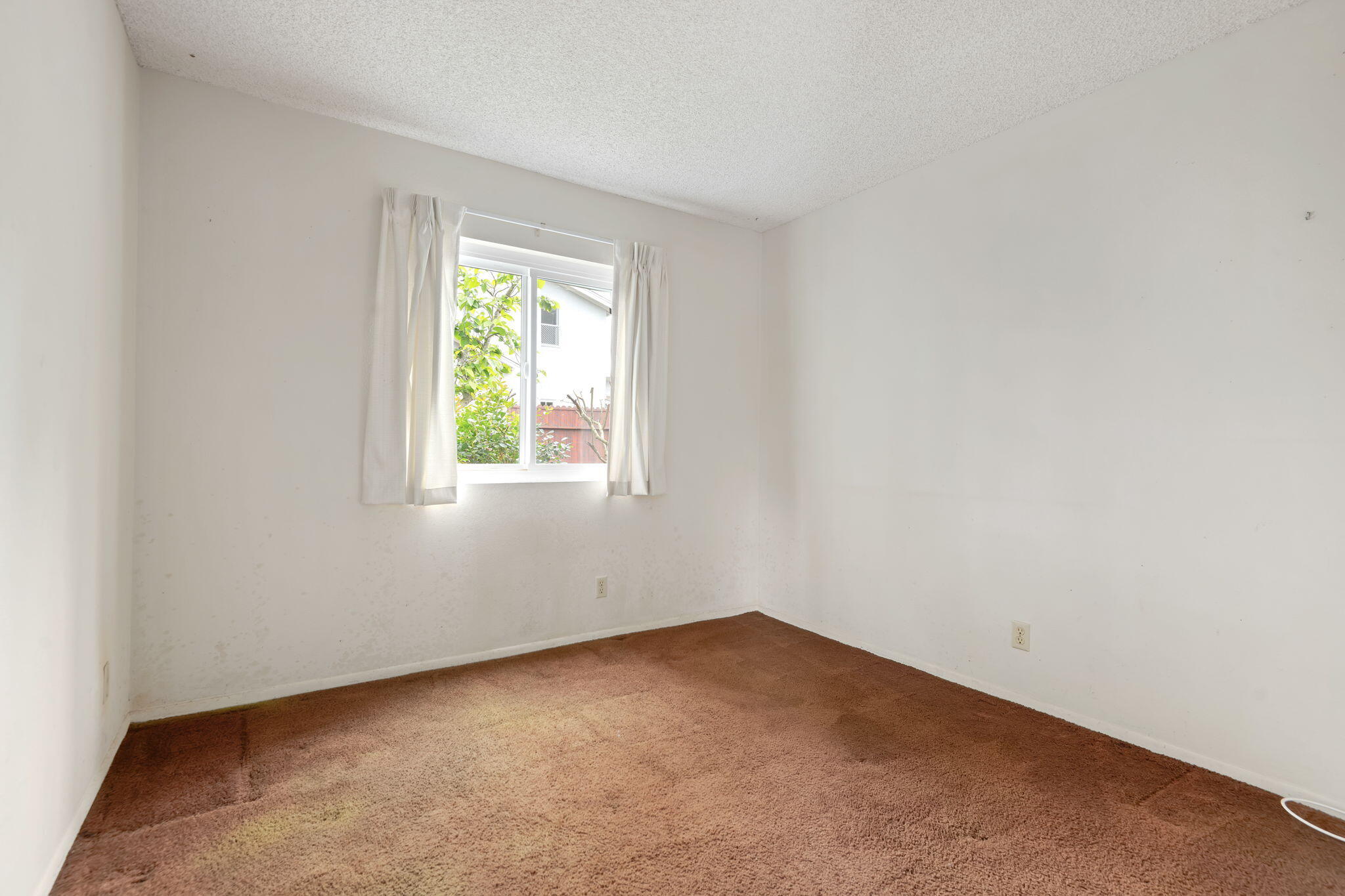 325 Palisades Drive