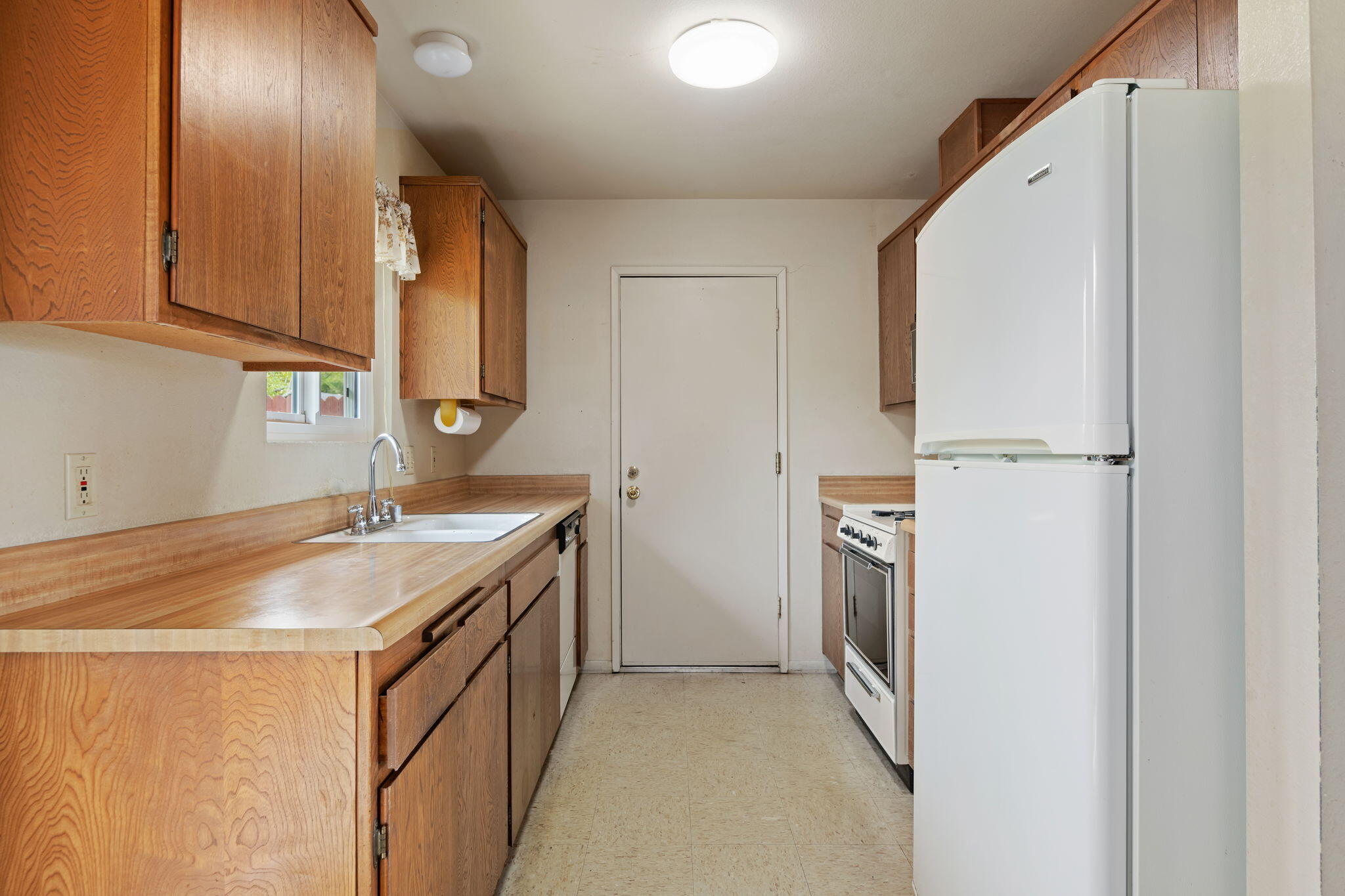 325 Palisades Drive