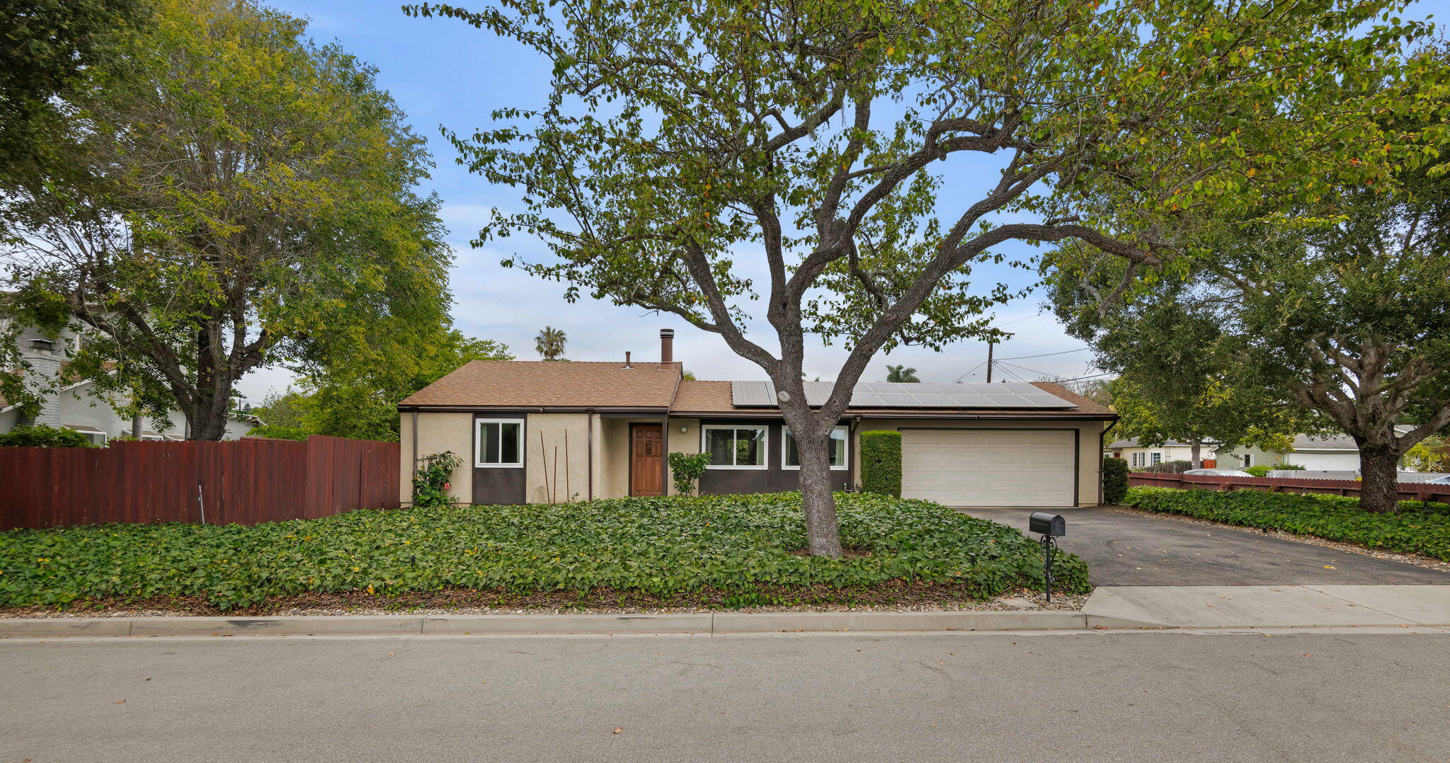 325 Palisades Drive