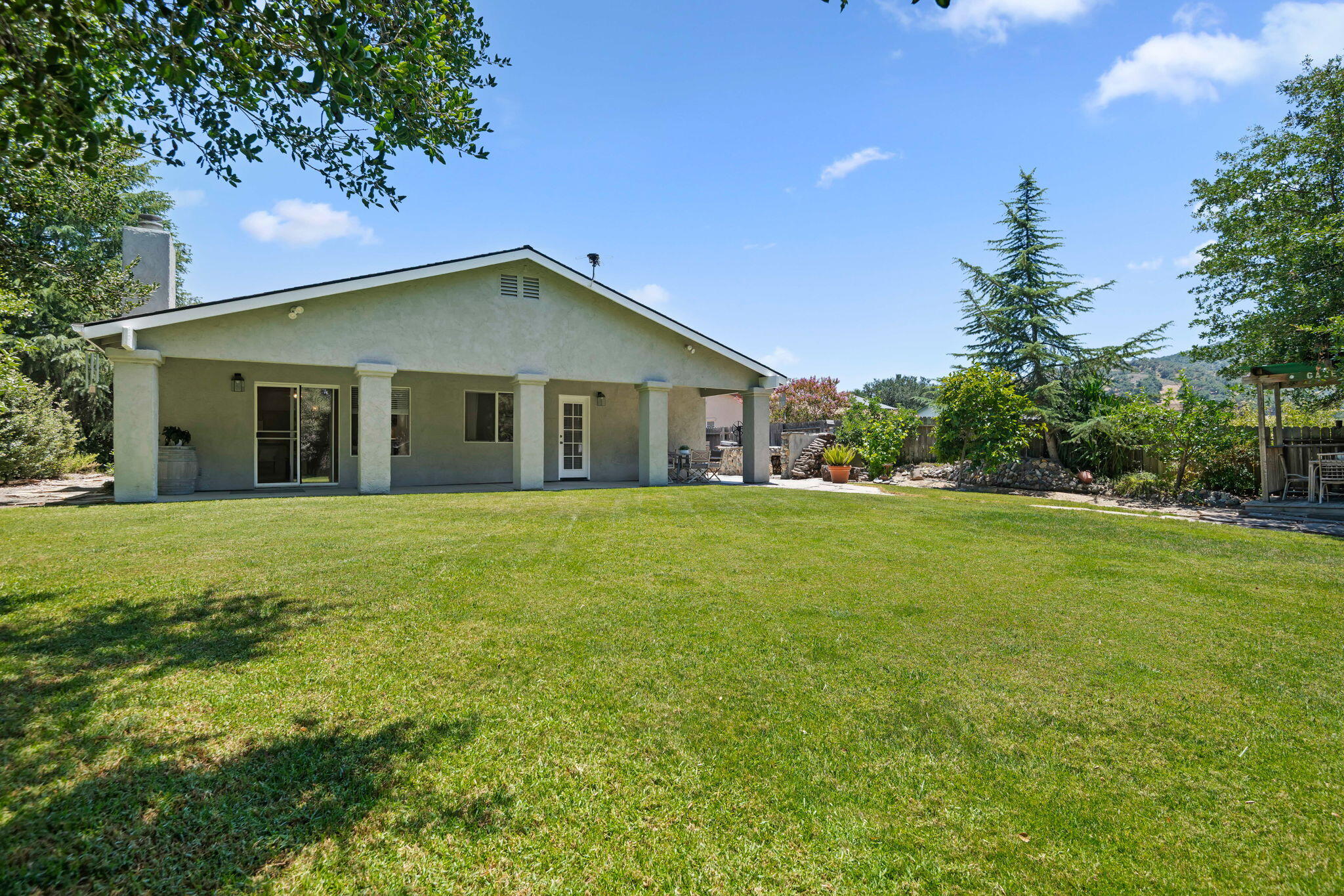 812 Vintage Way