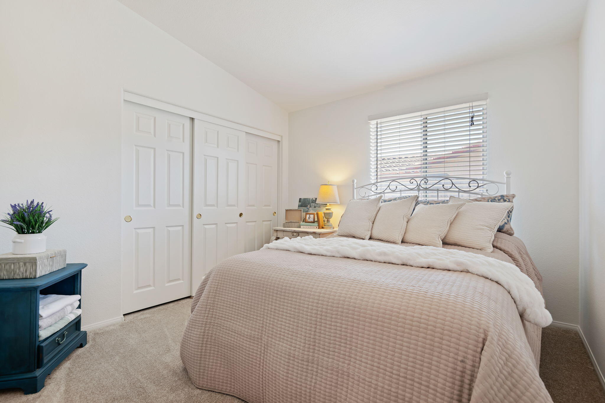 812 Vintage Way