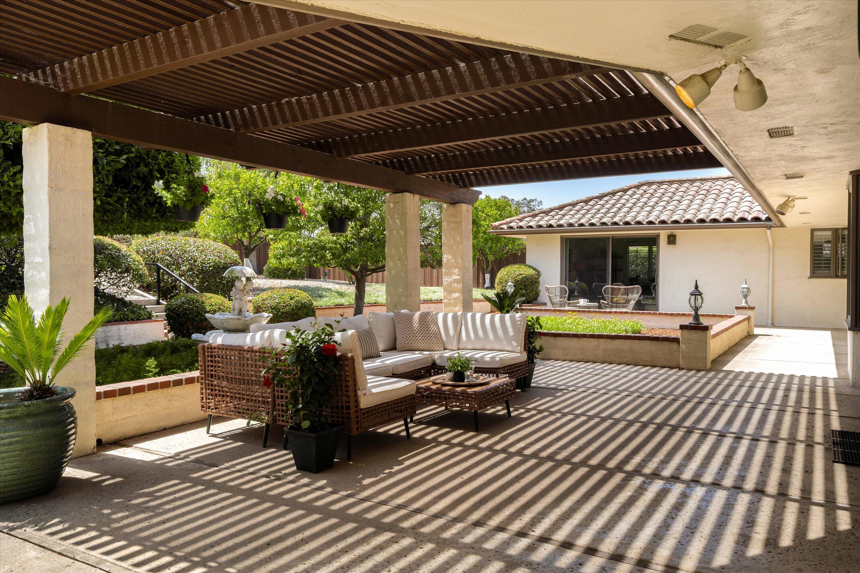 200 Morada Lane