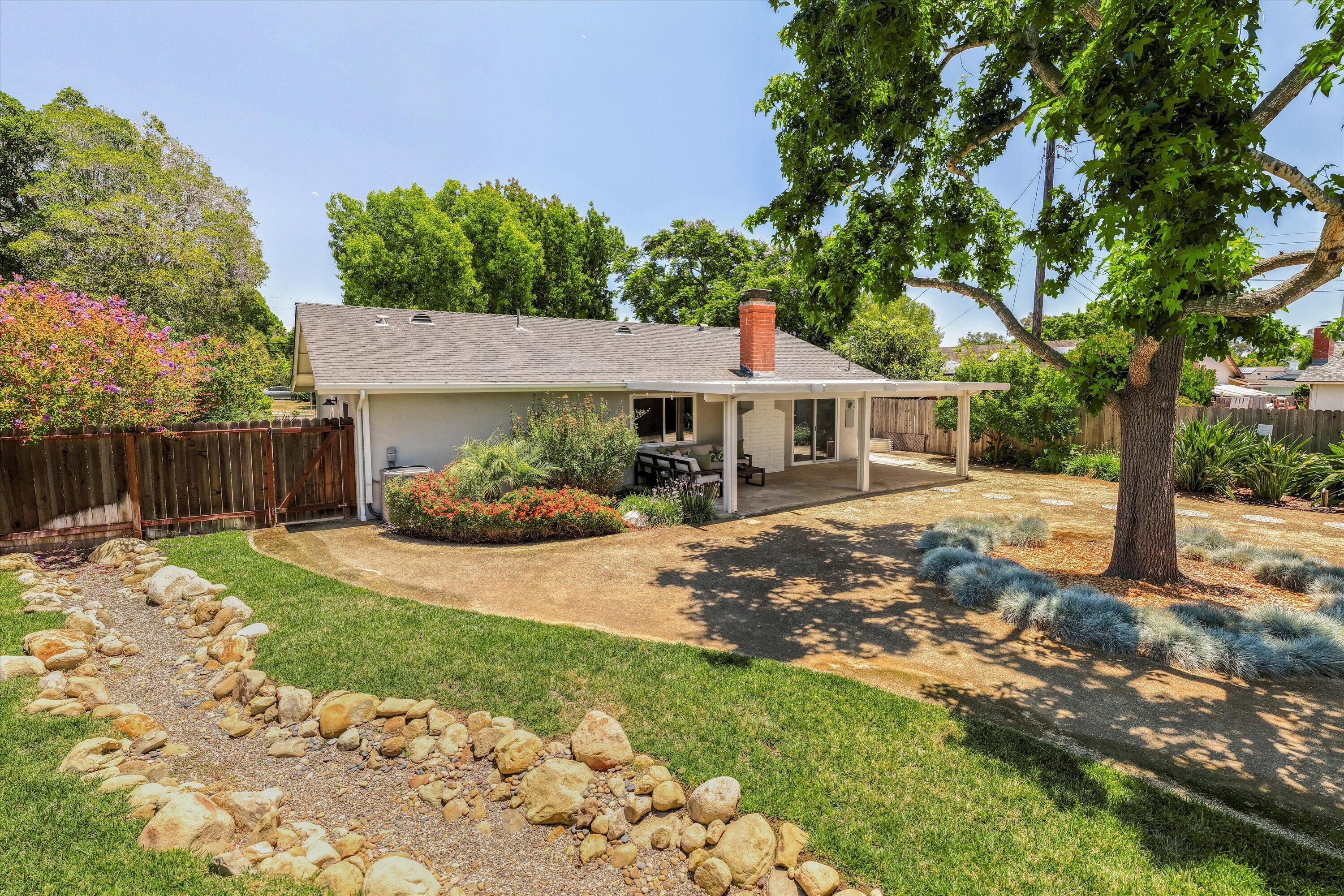 479 N Kellogg Avenue