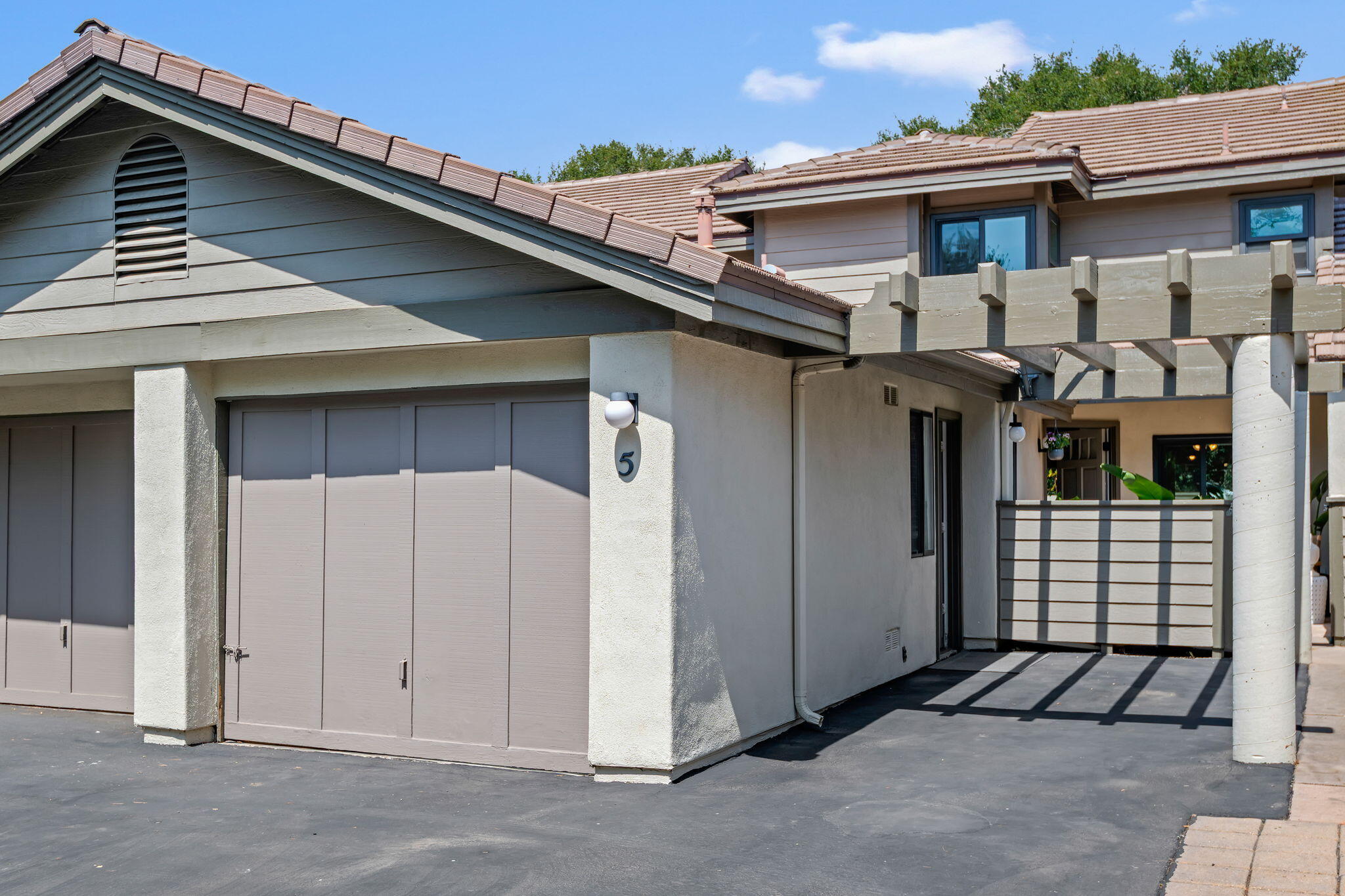 4039 Primavera Road 5