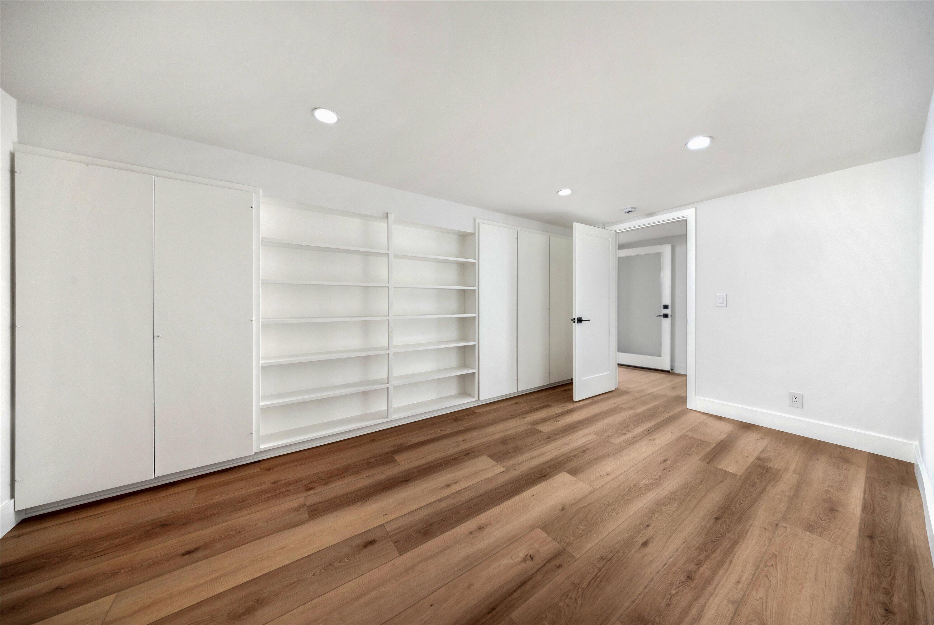 1080 Ladera Lane