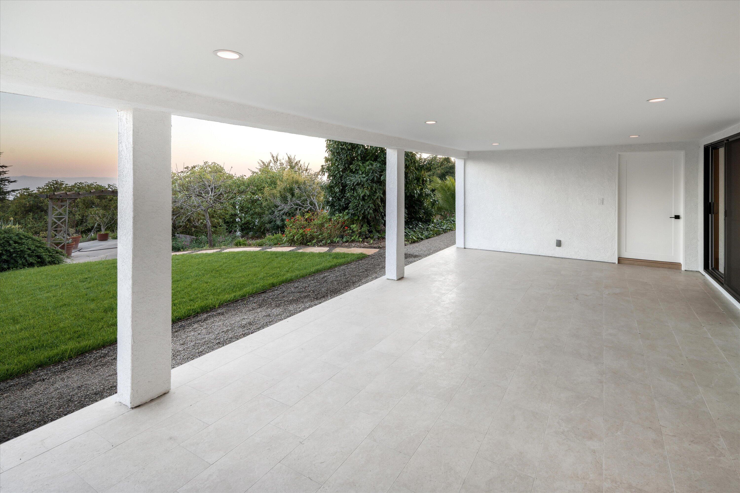 1080 Ladera Lane