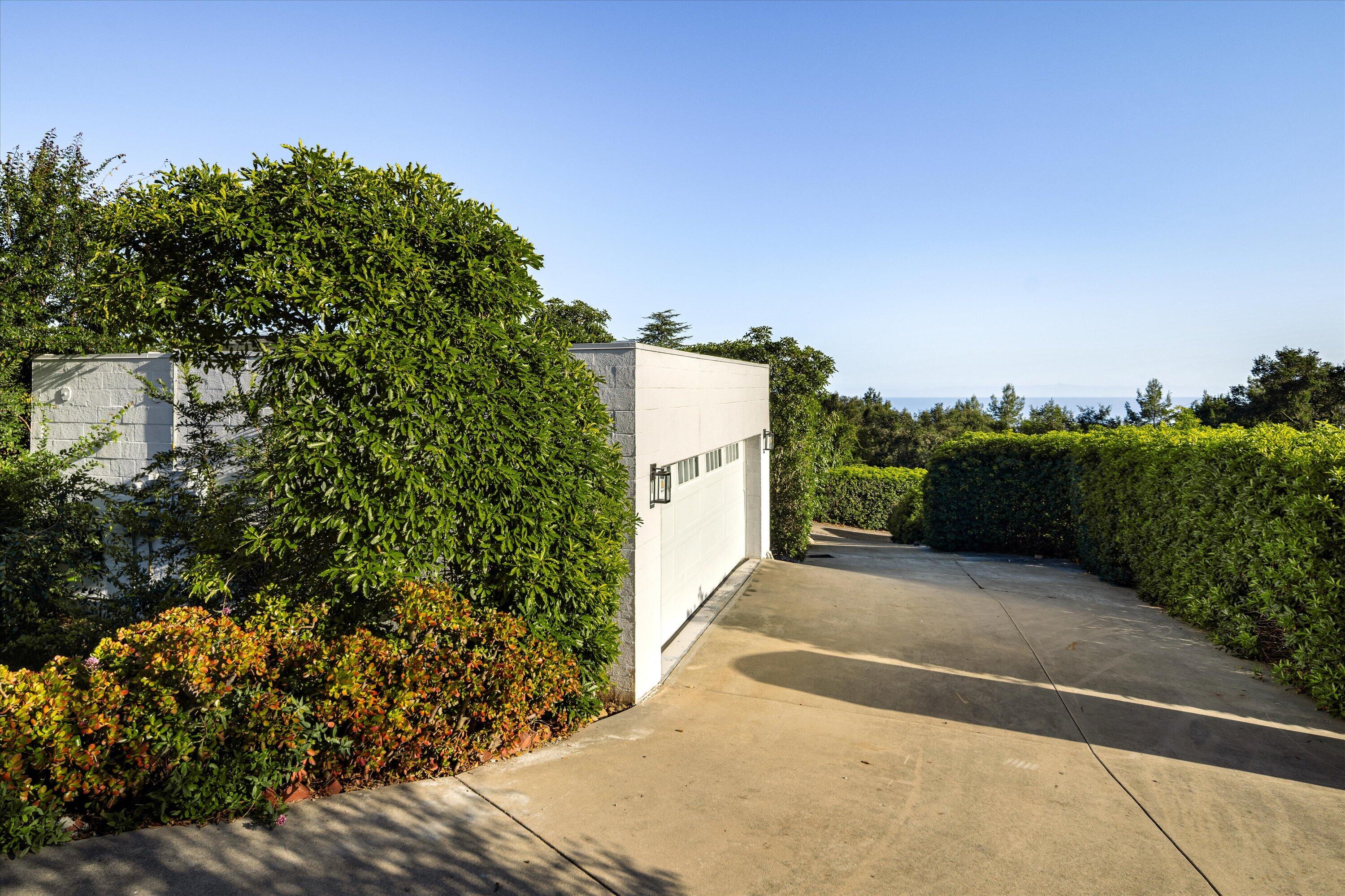 1080 Ladera Lane