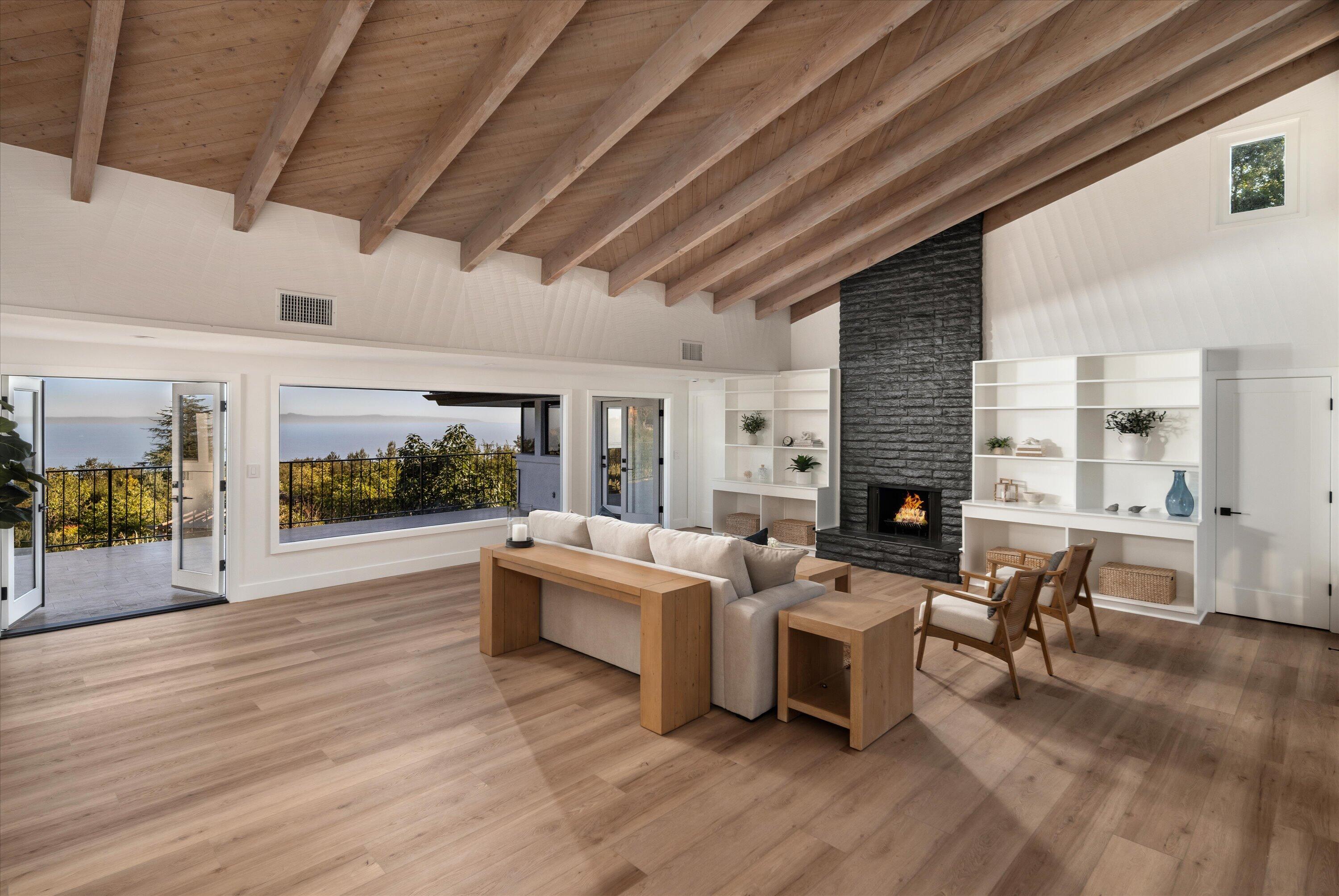 1080 Ladera Lane