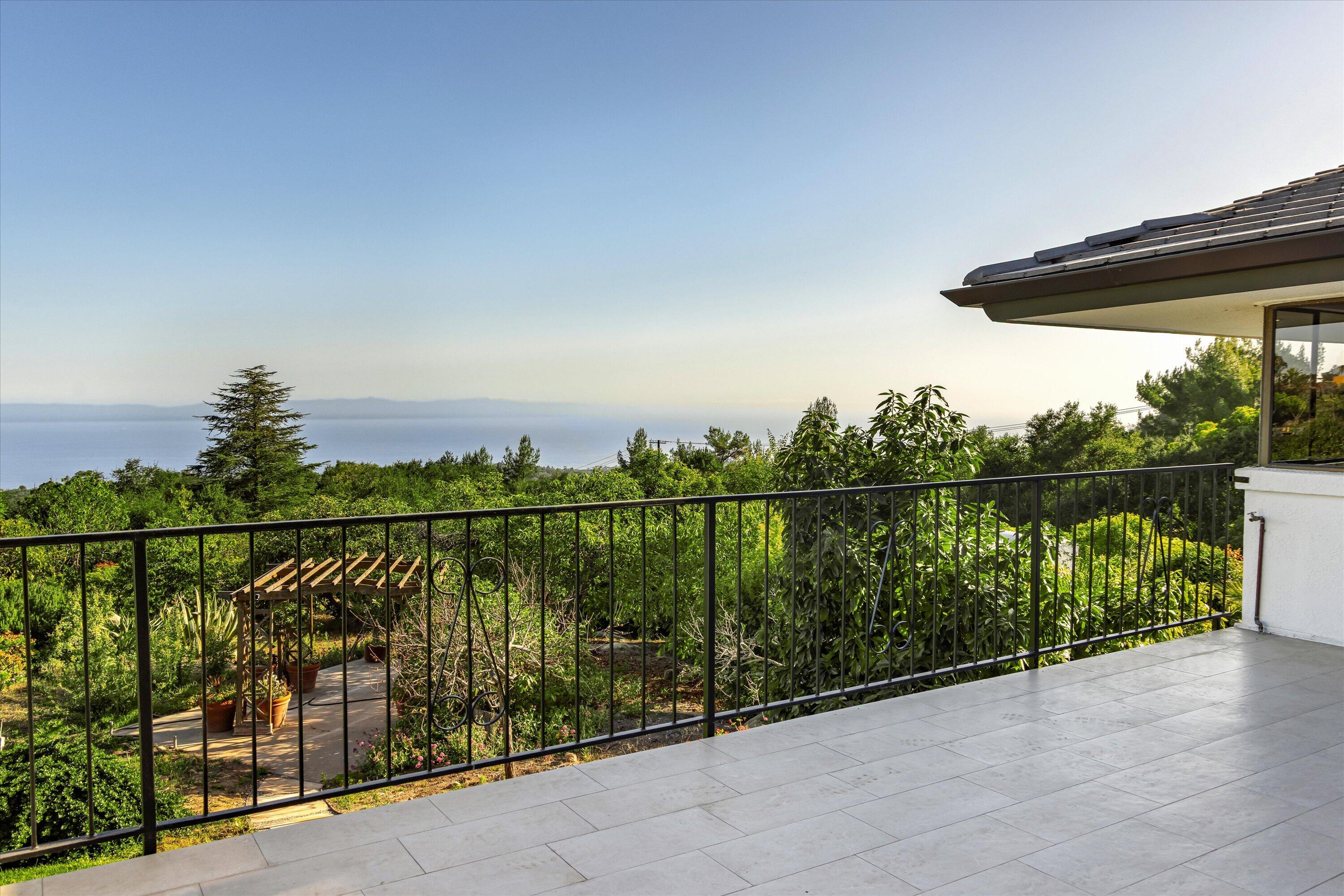 1080 Ladera Lane
