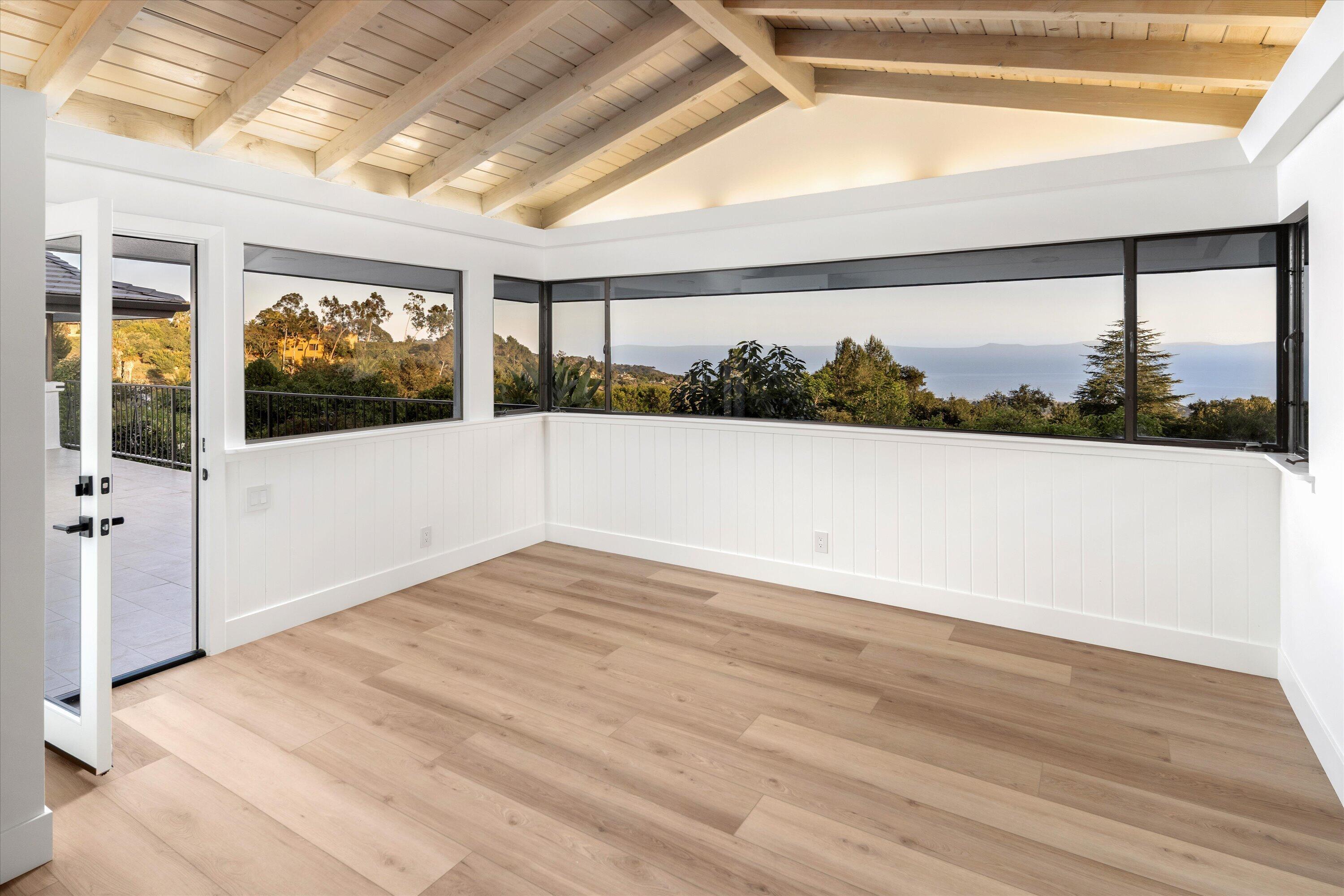 1080 Ladera Lane