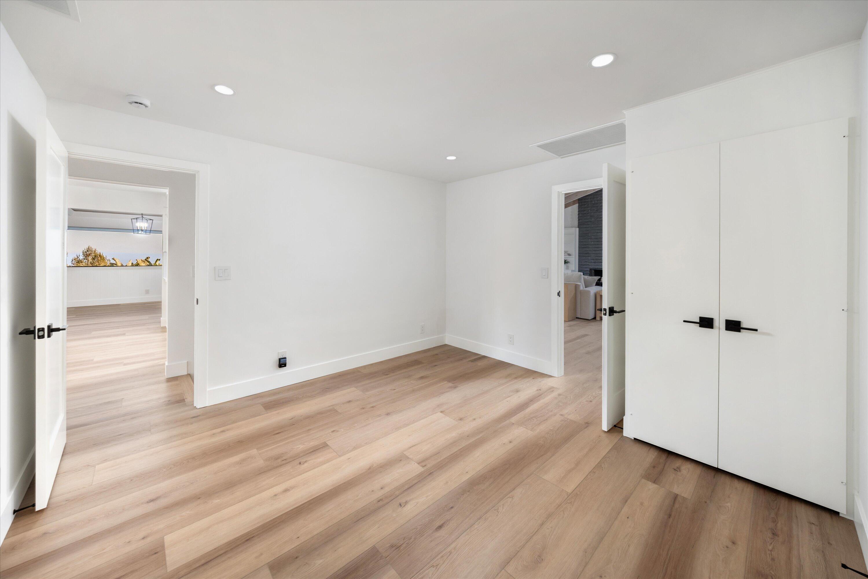 1080 Ladera Lane