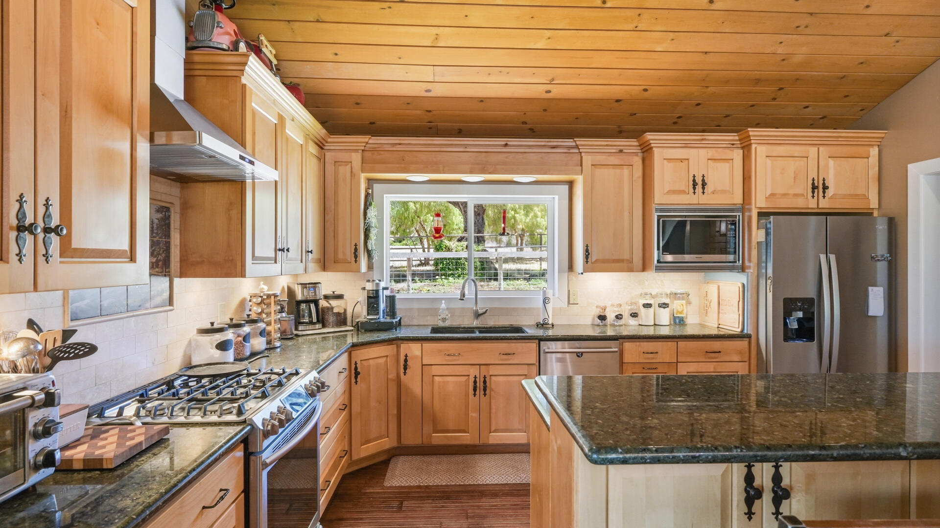 1450 W Highway 246