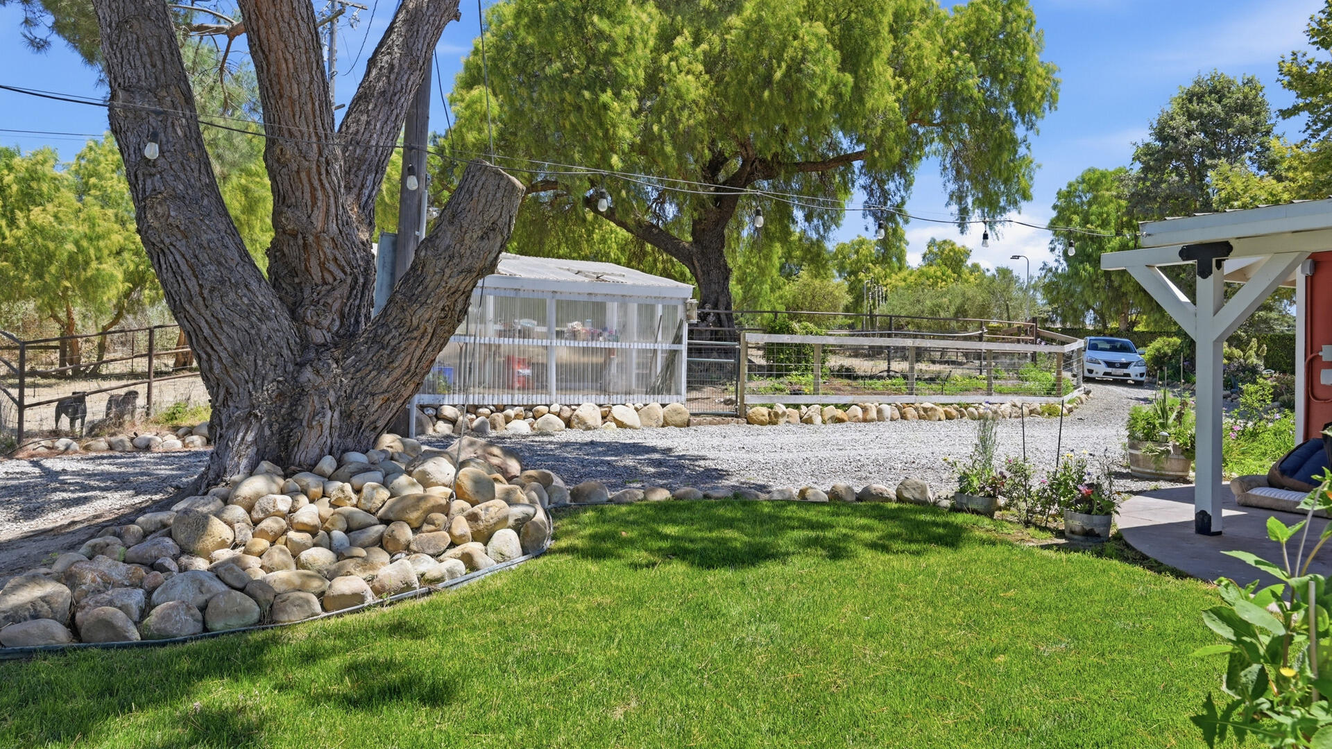 1450 W Highway 246
