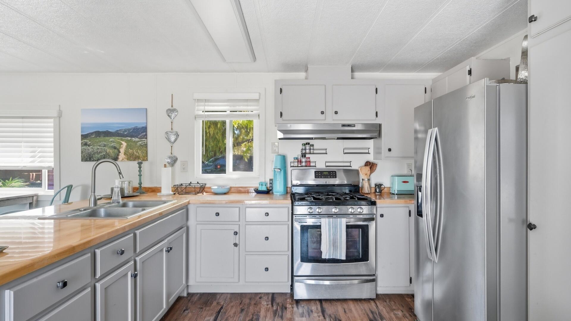 1450 W Highway 246