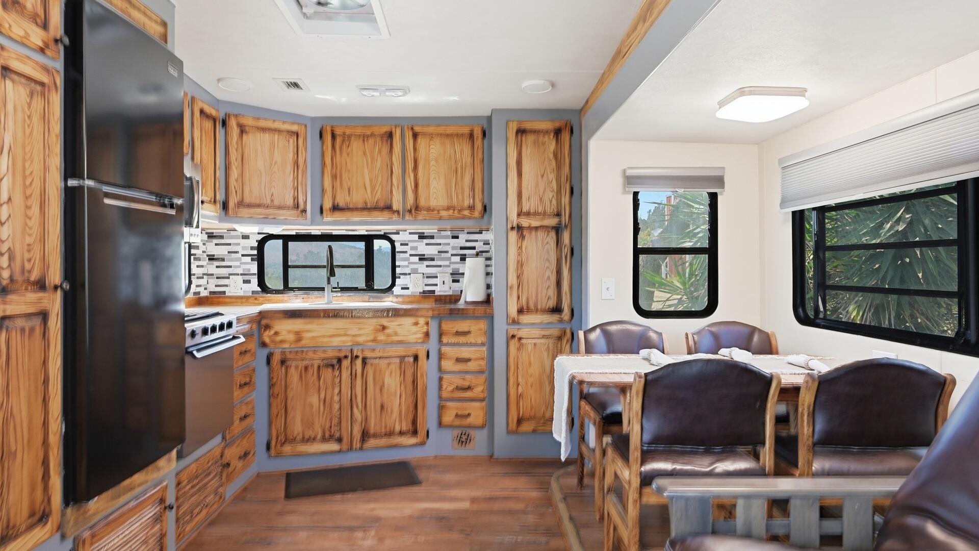 1450 W Highway 246