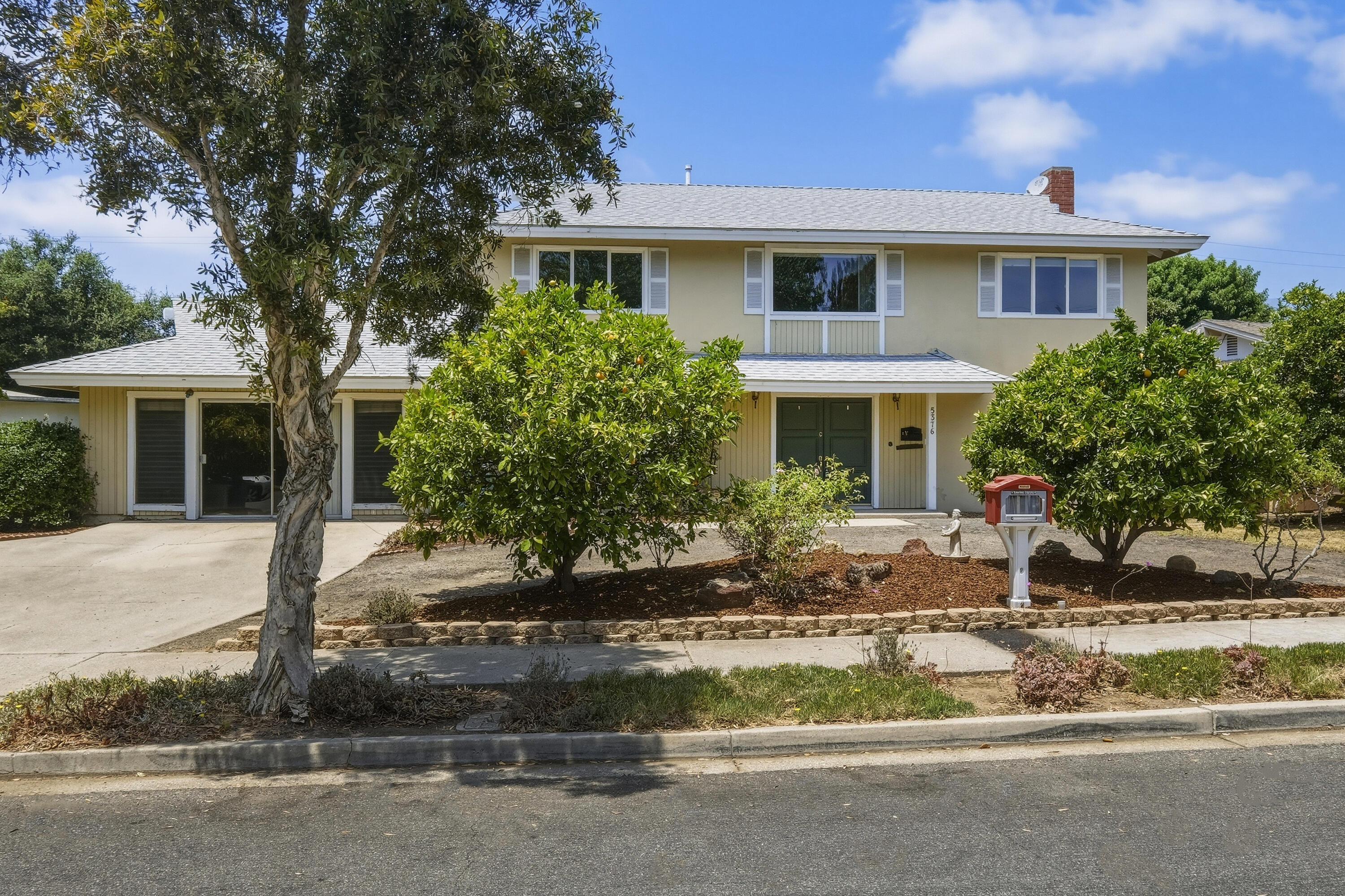 5376 Berkeley Road
