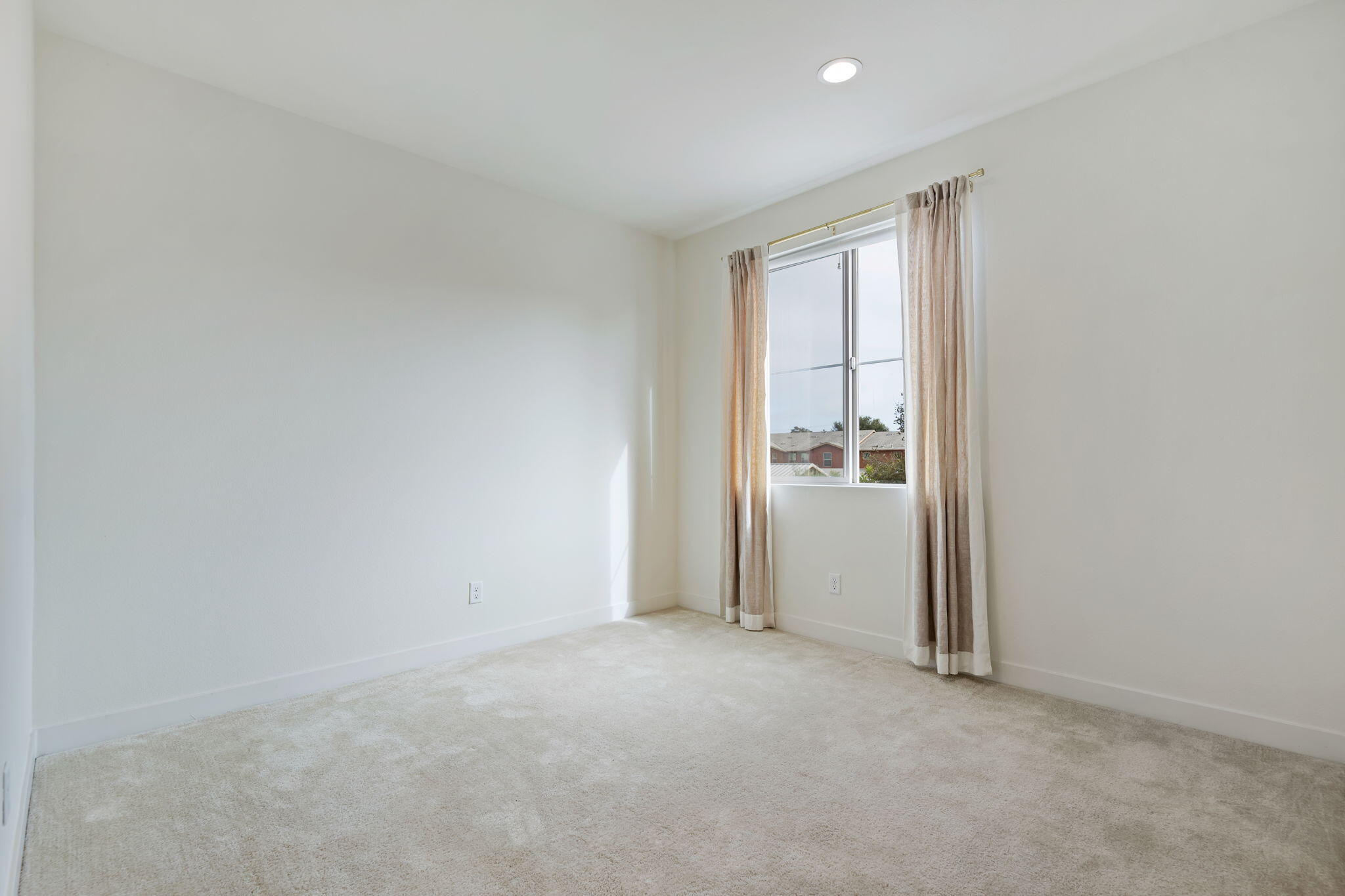 4024 Green Heron Spring Road