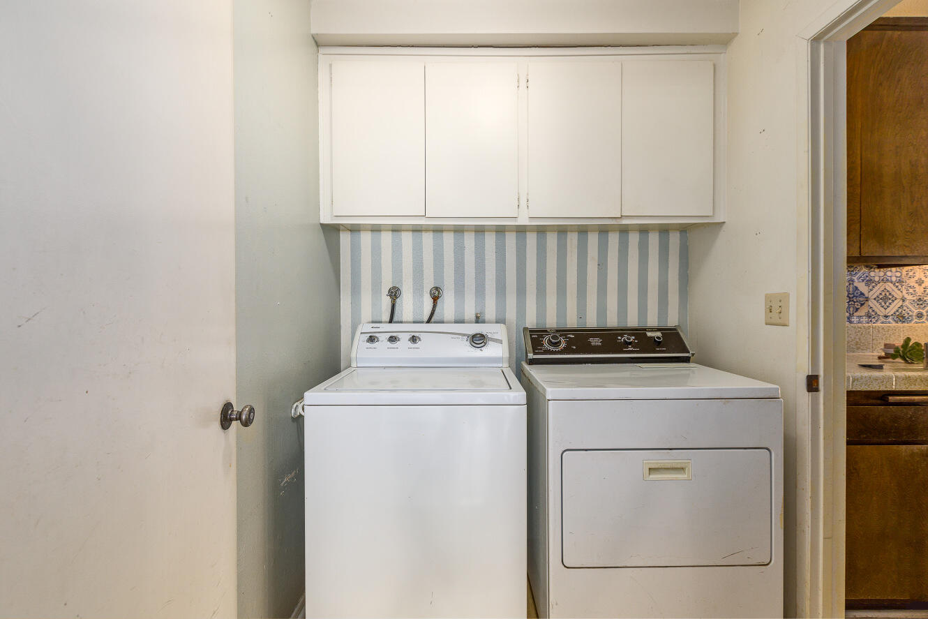 4701 Calle Reina