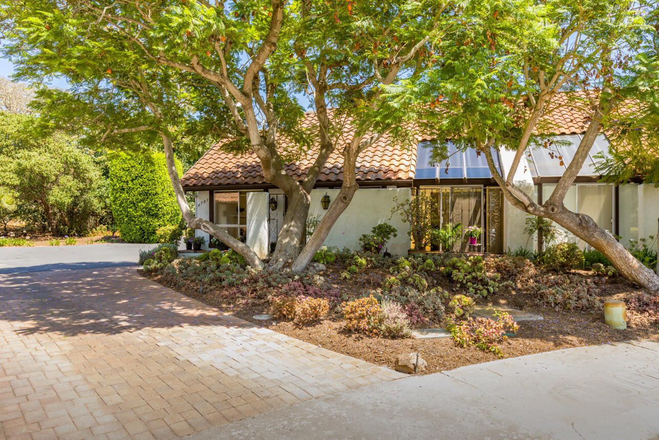 4701 Calle Reina