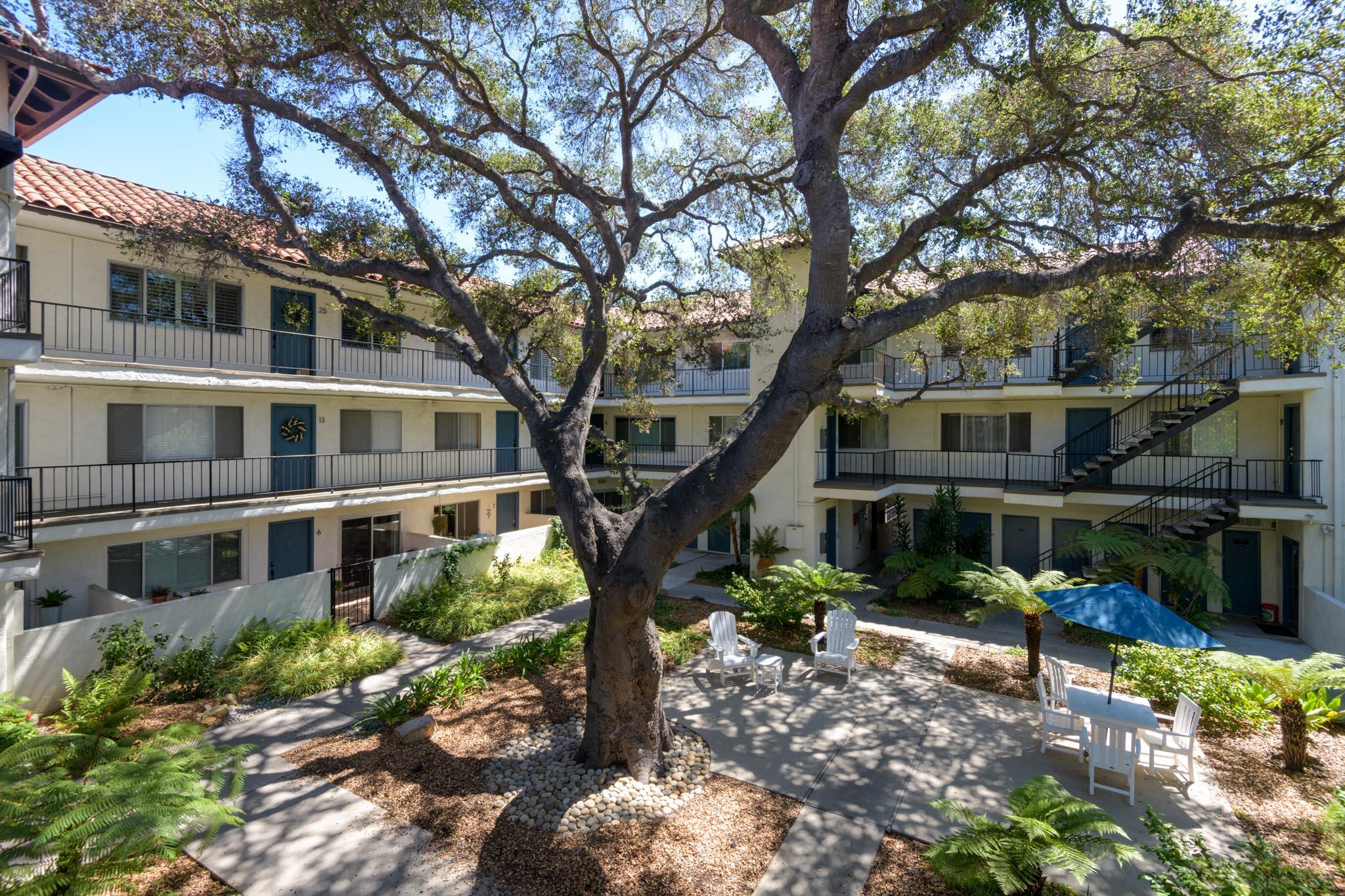 1701 Anacapa Street 8