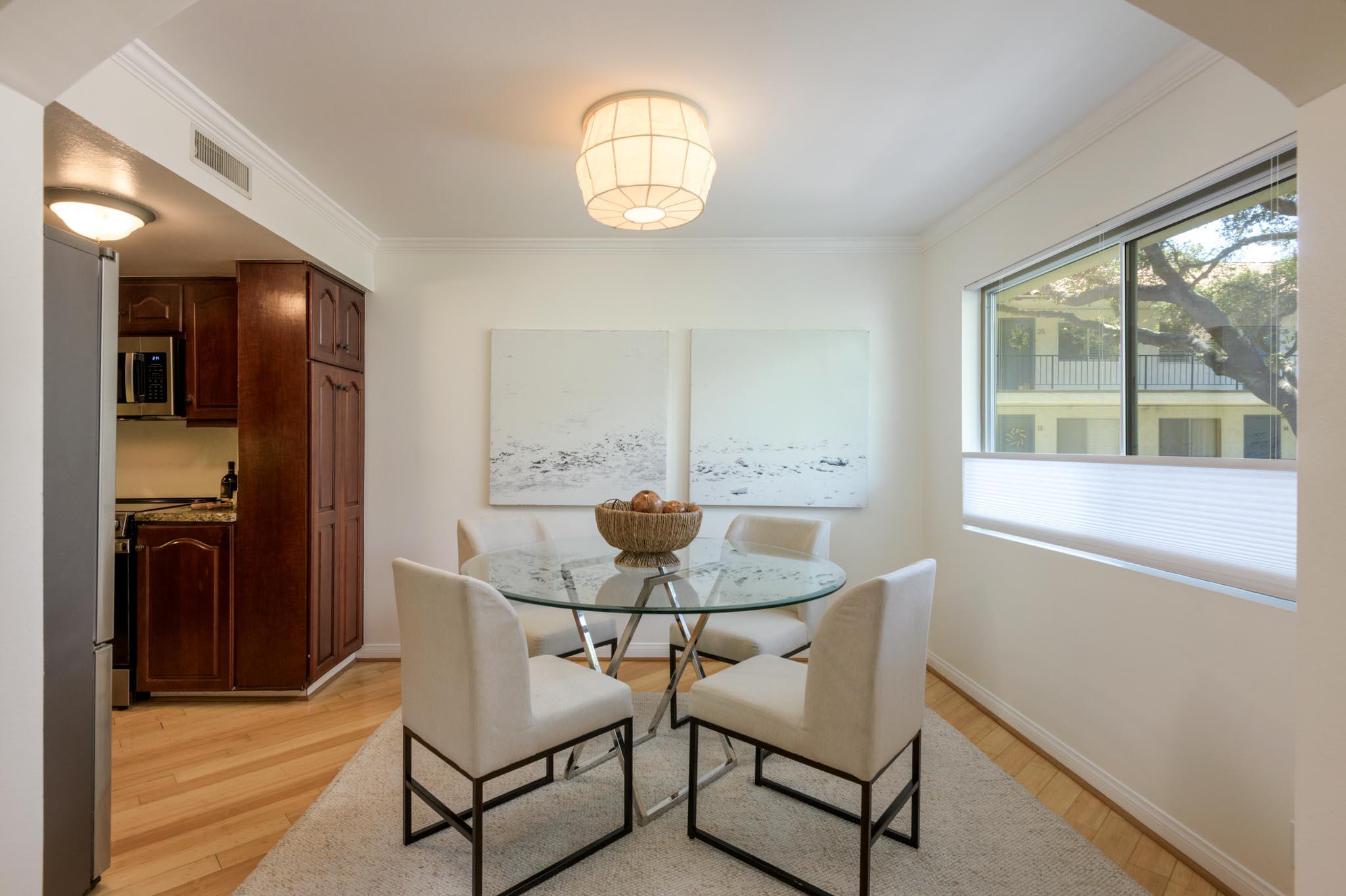 1701 Anacapa Street 8