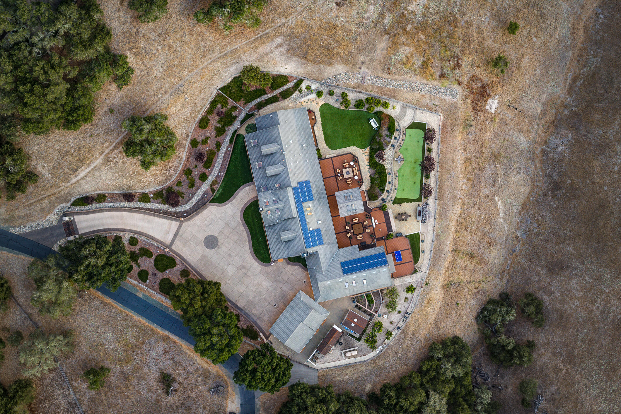 2490 Nightshade Place