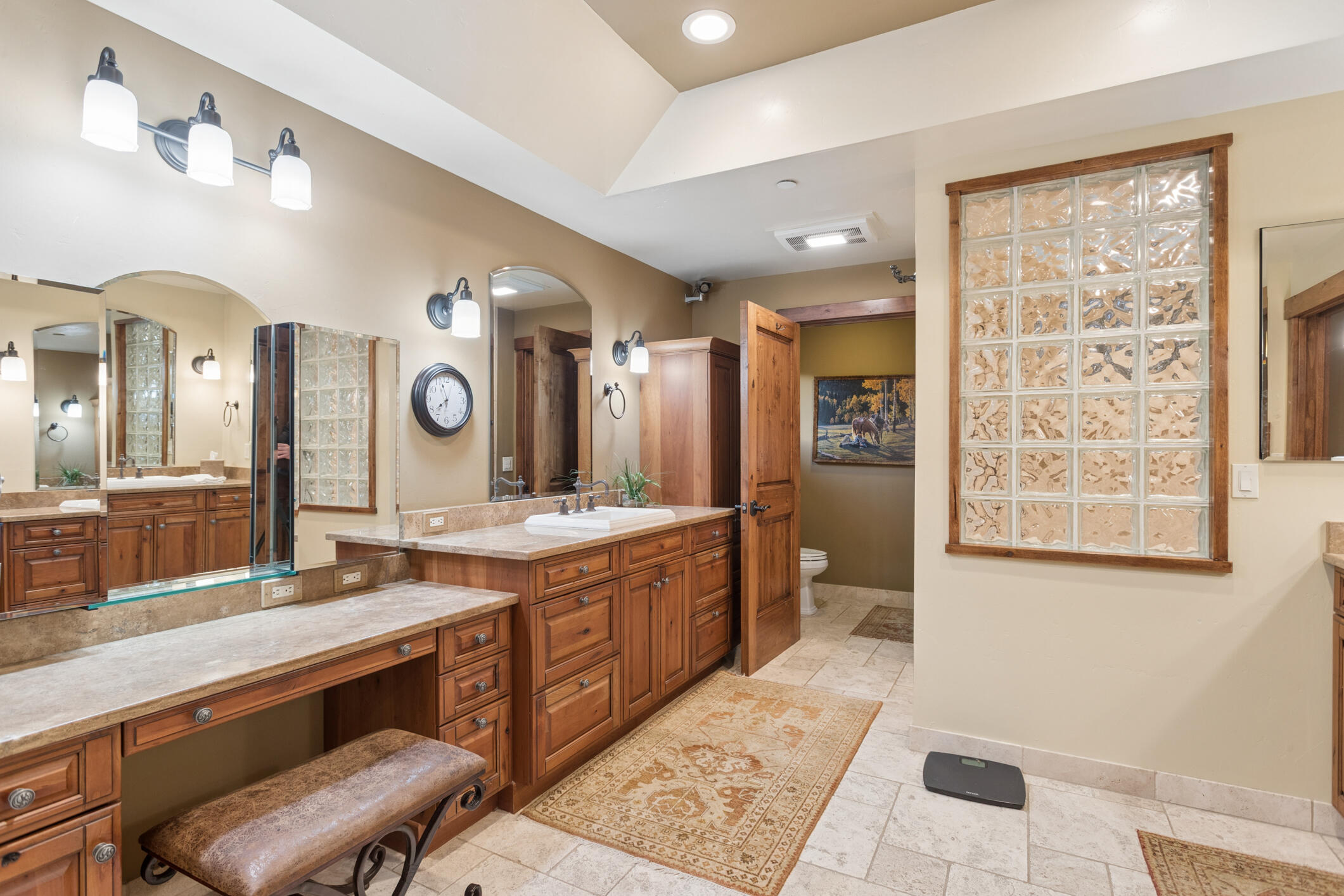 2490 Nightshade Place