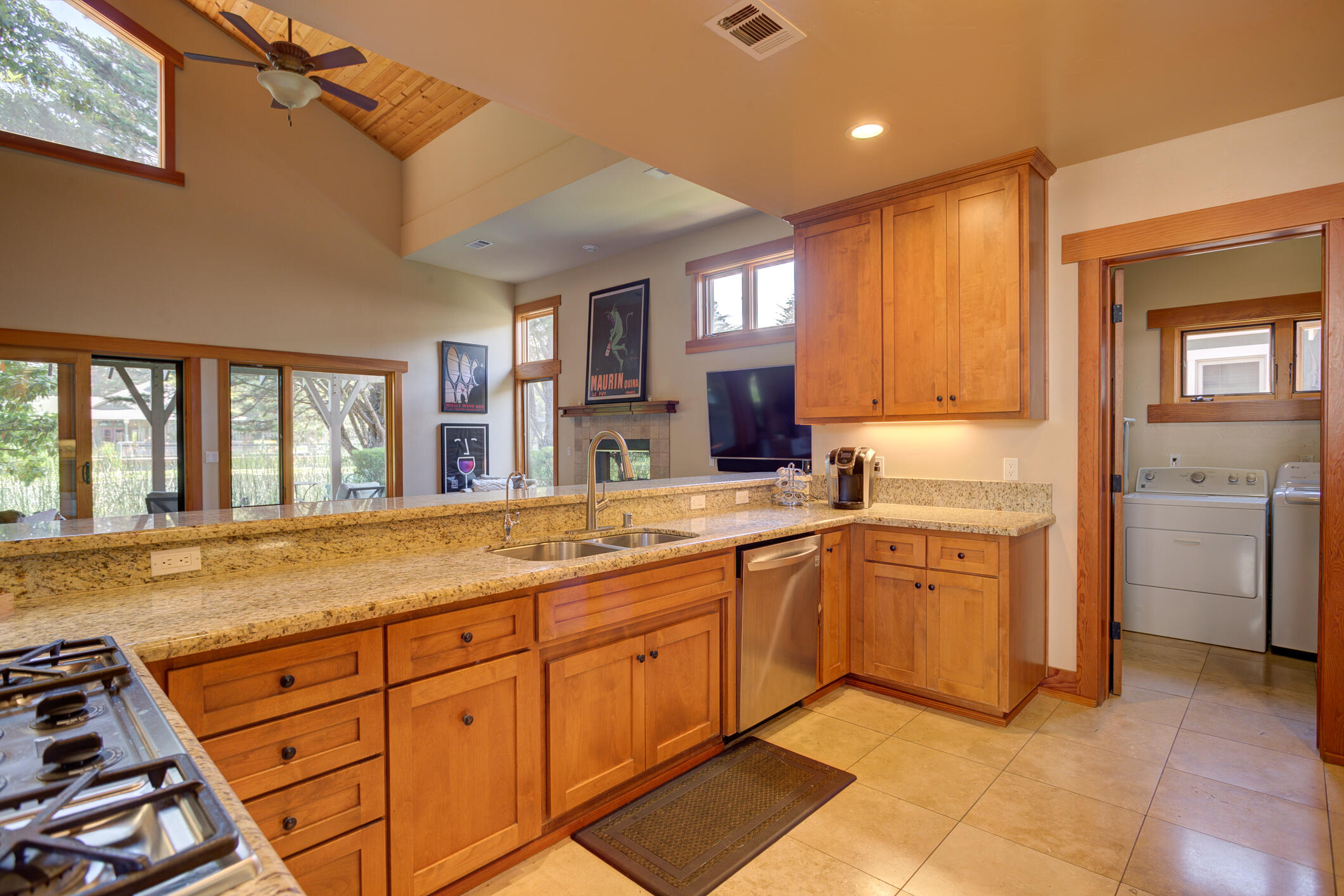 2303 Sanderling Court