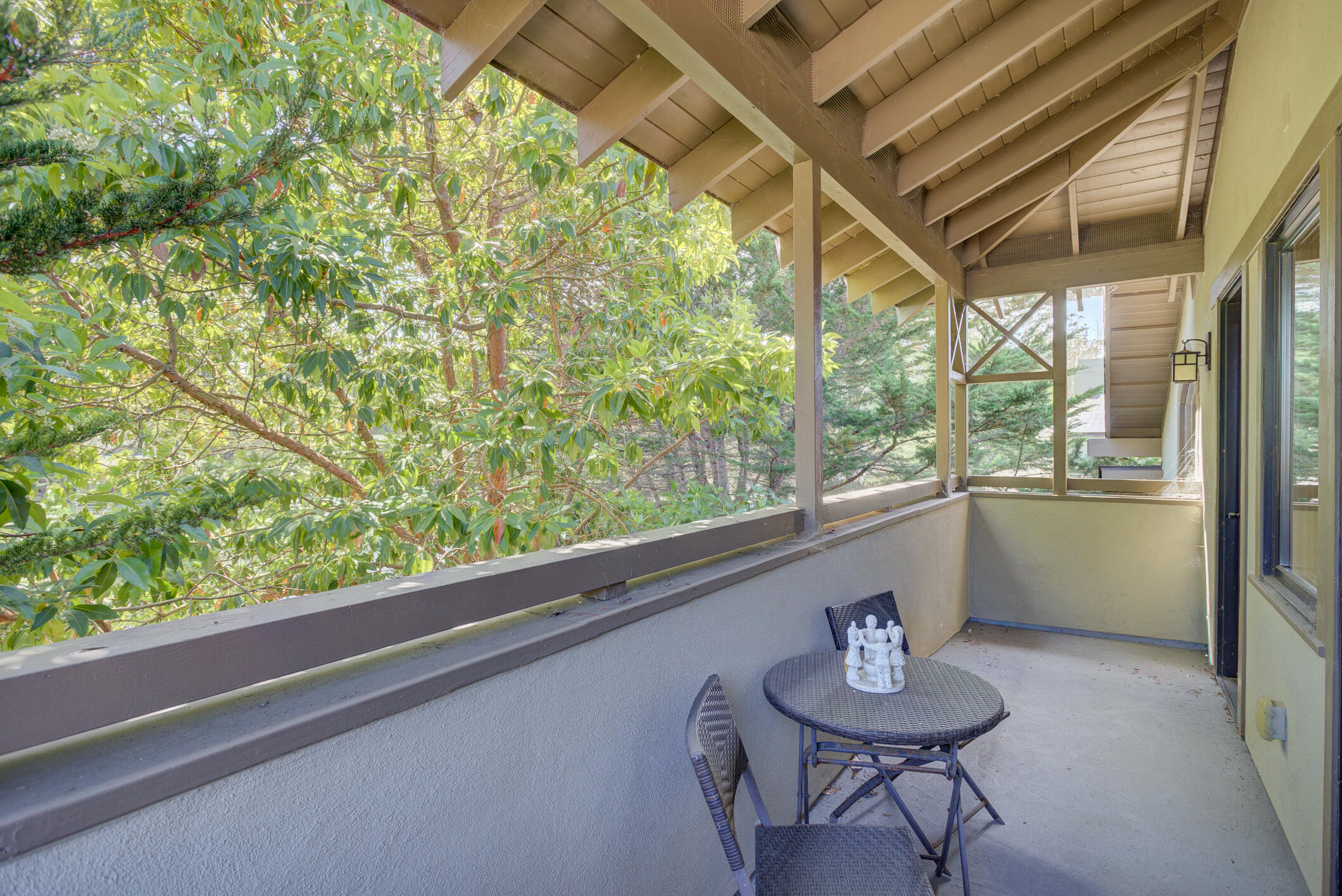 2303 Sanderling Court