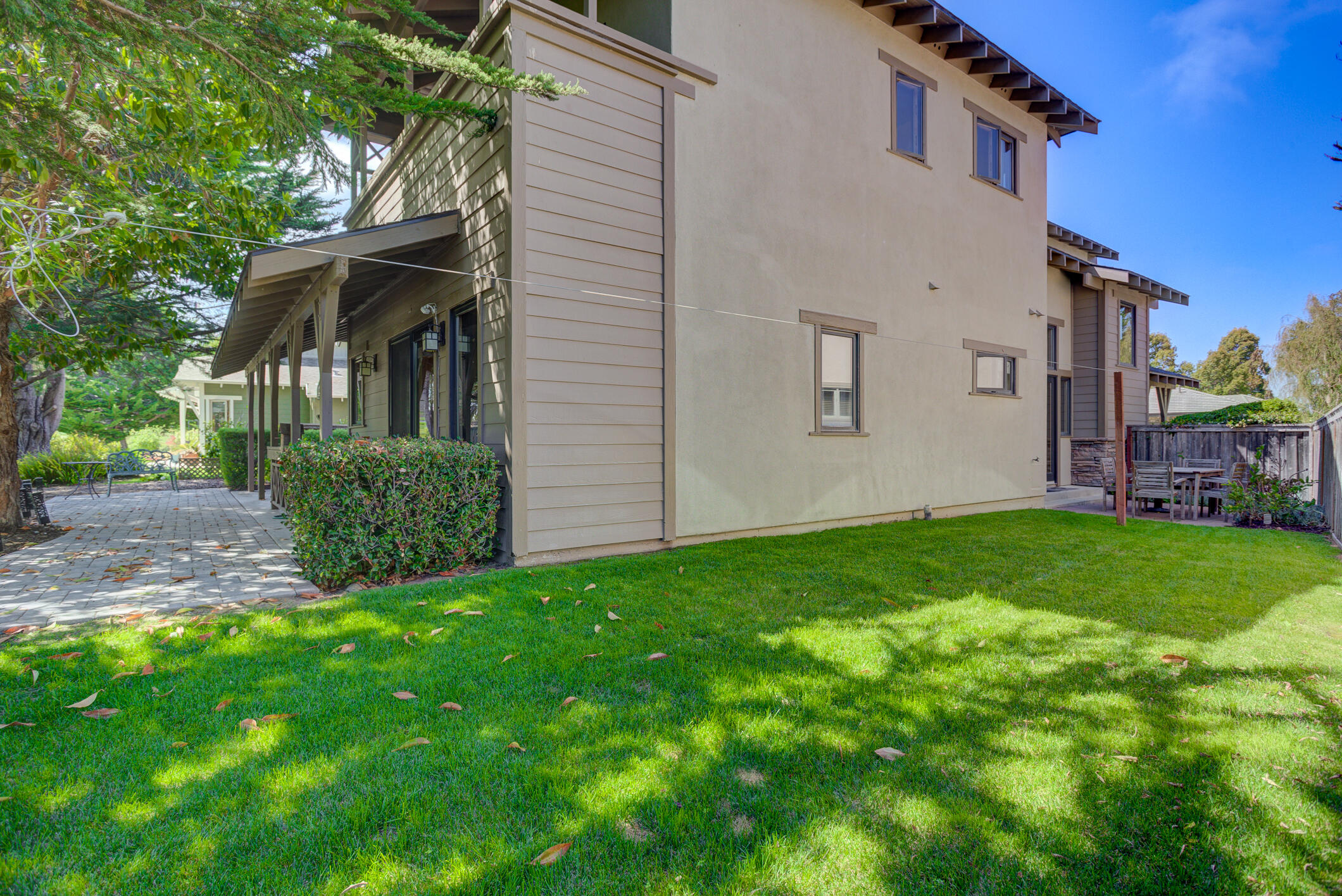 2303 Sanderling Court