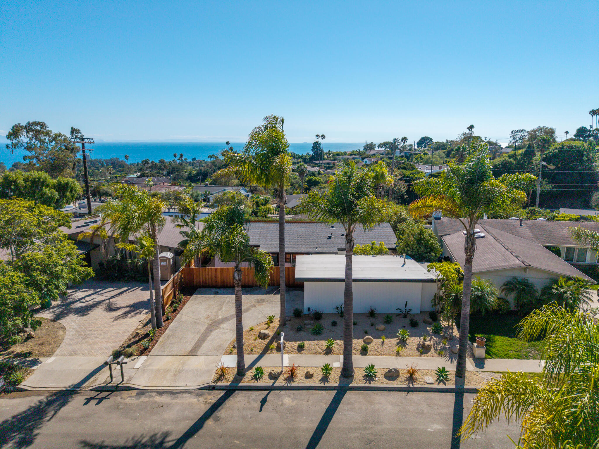 729 Juanita Avenue