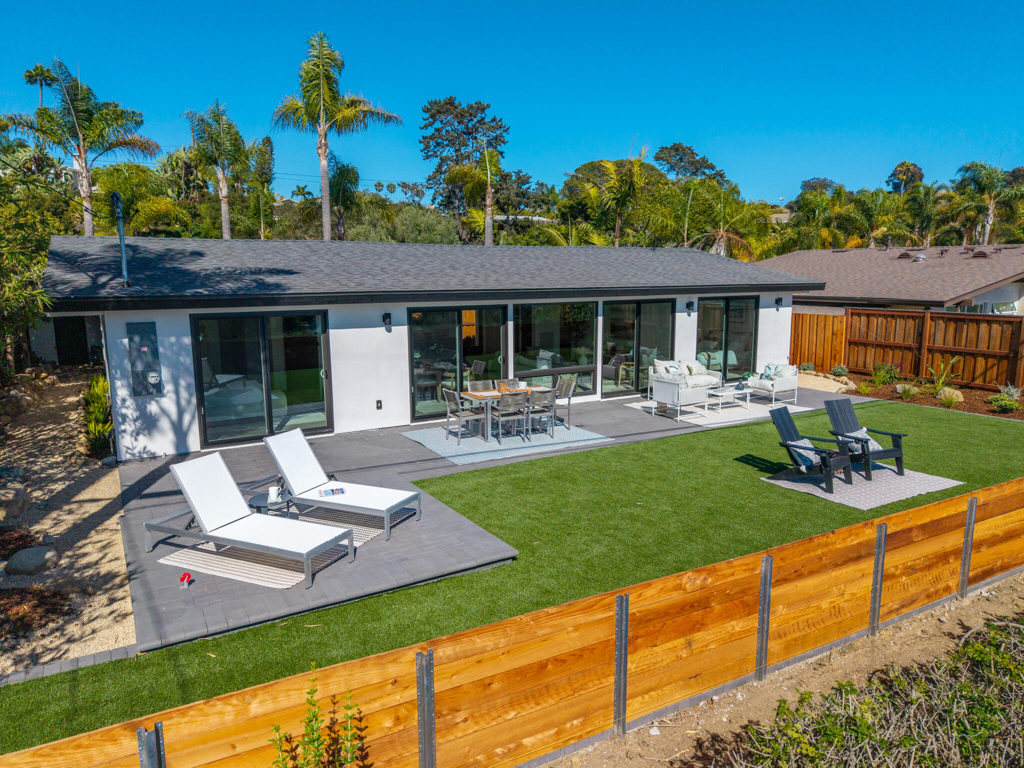 729 Juanita Avenue
