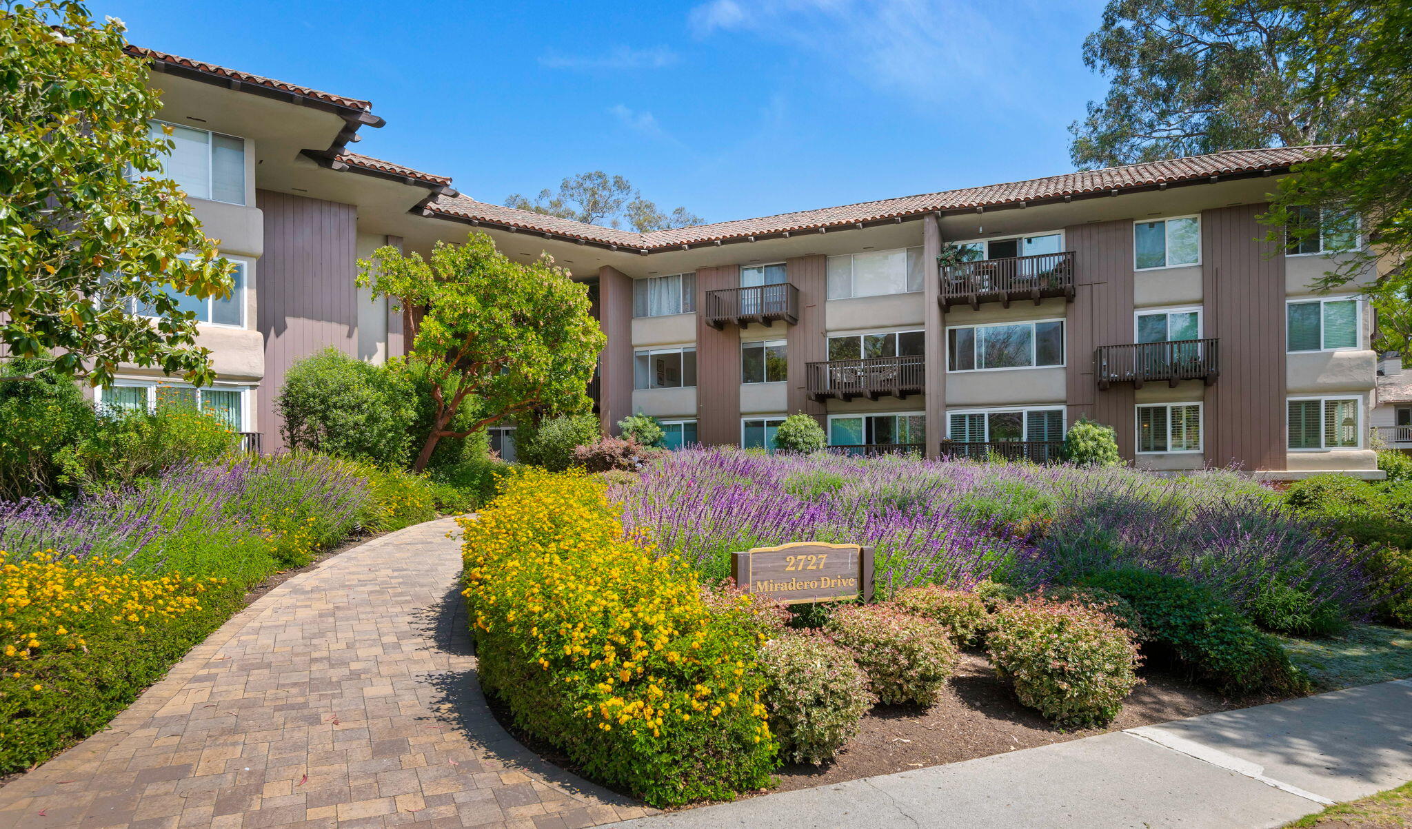 2727 Miradero Drive Apt 208