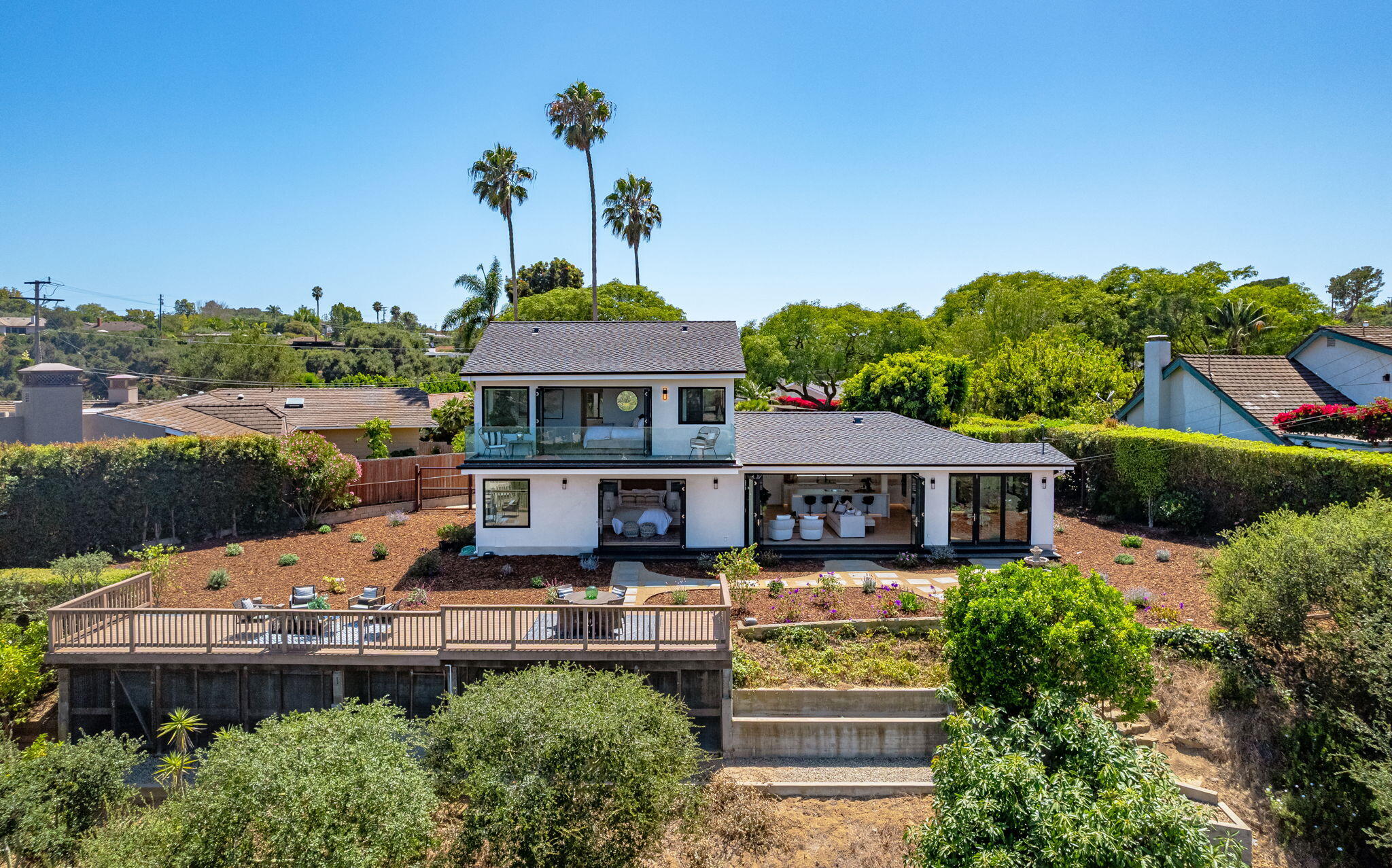 1106 Crestline Drive