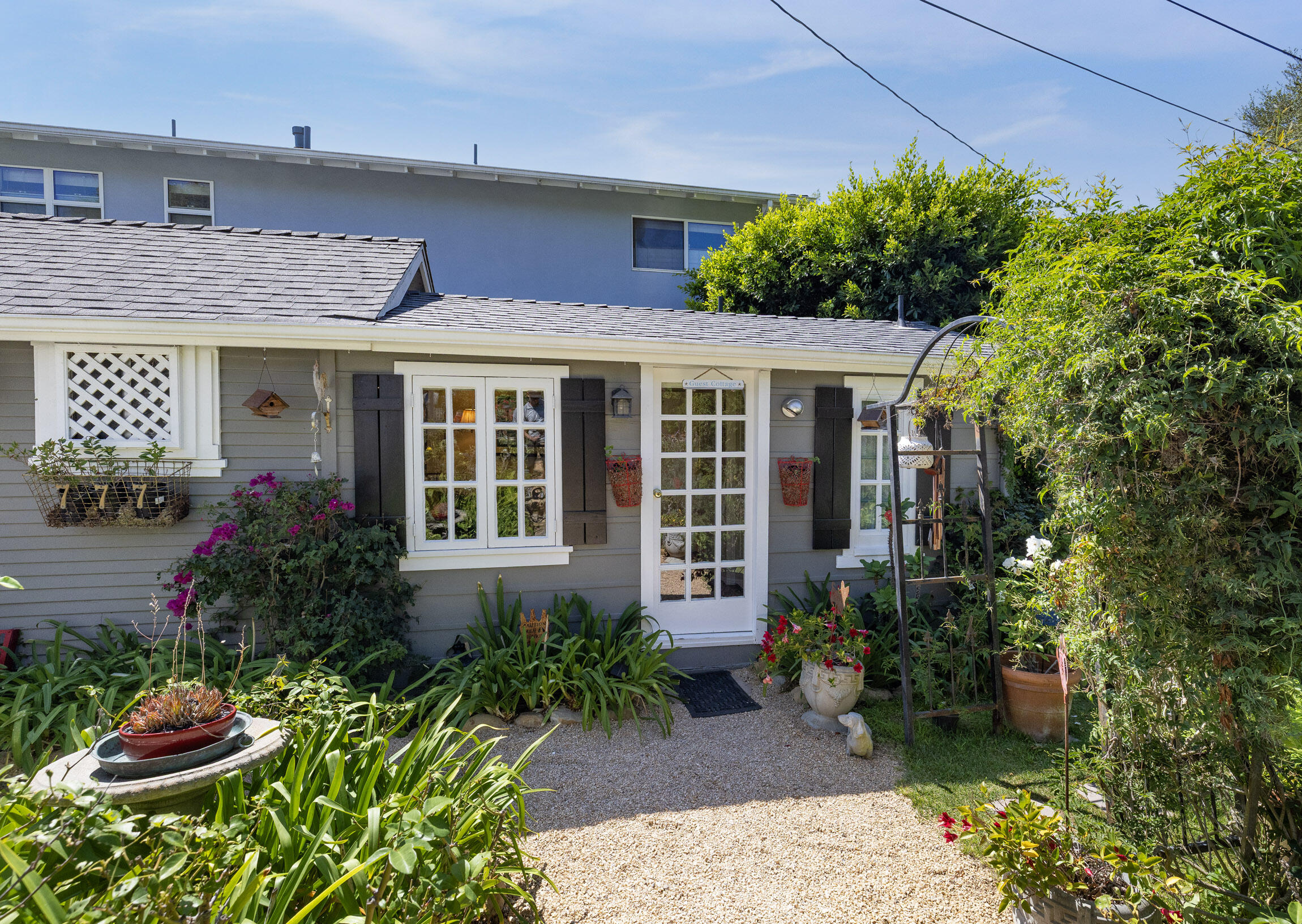 3892 Fairfax Road