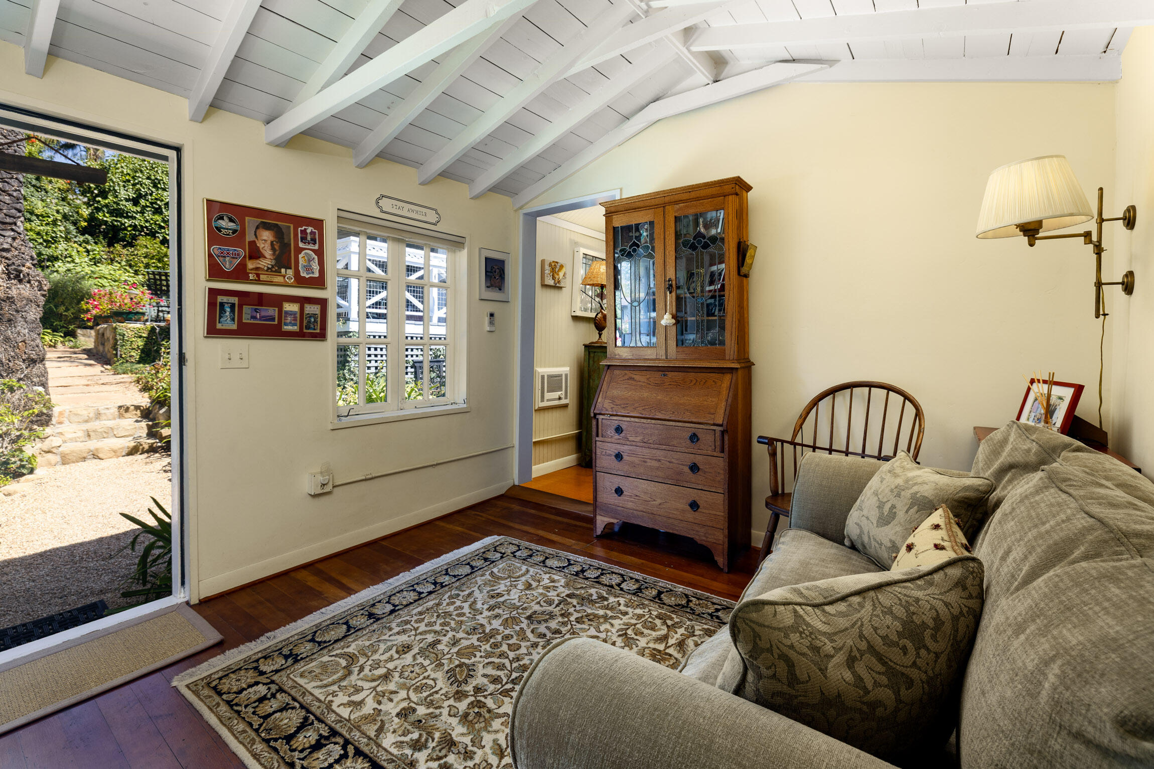 3892 Fairfax Road