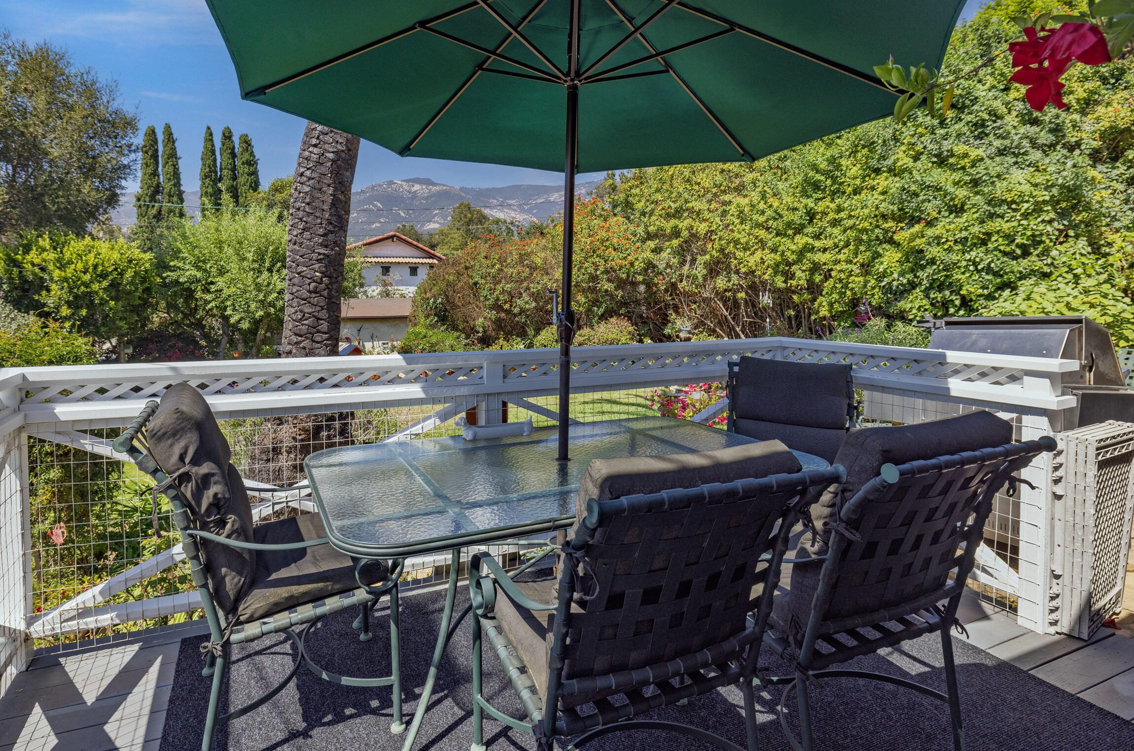 3892 Fairfax Road
