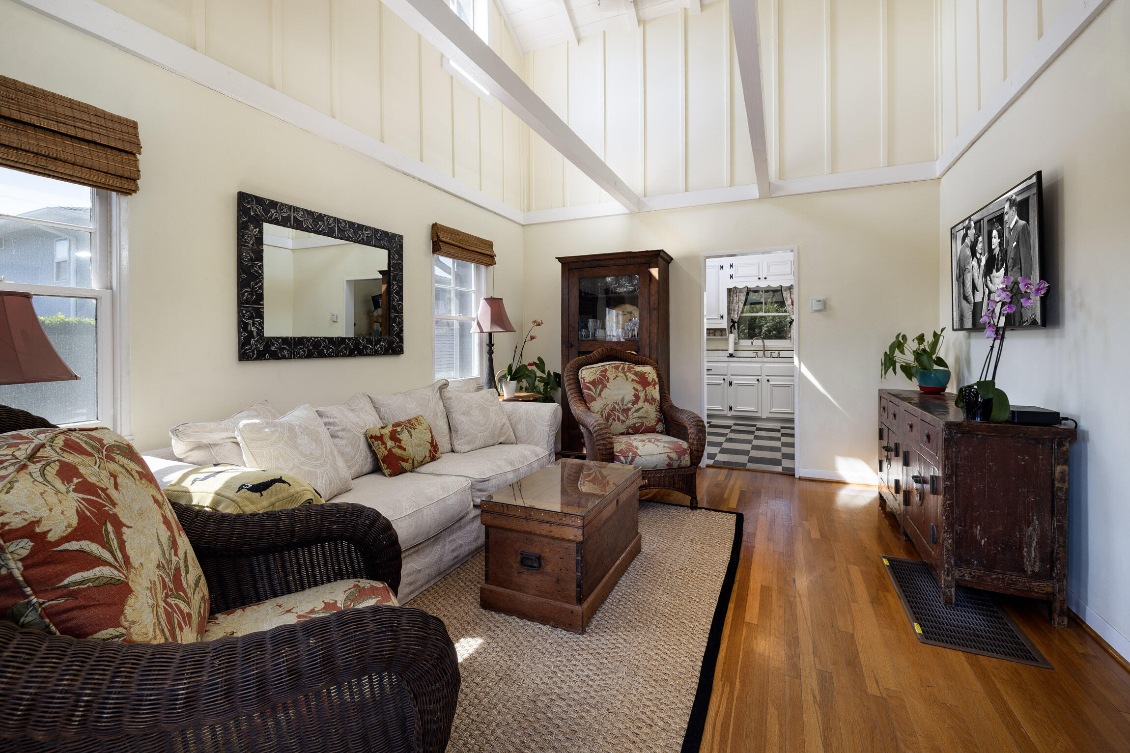 3892 Fairfax Road
