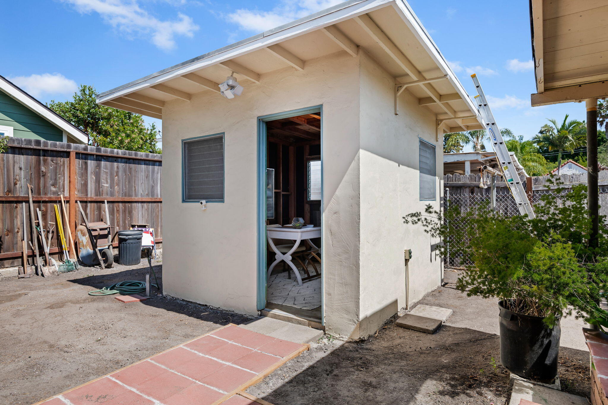 1720 Villa Avenue